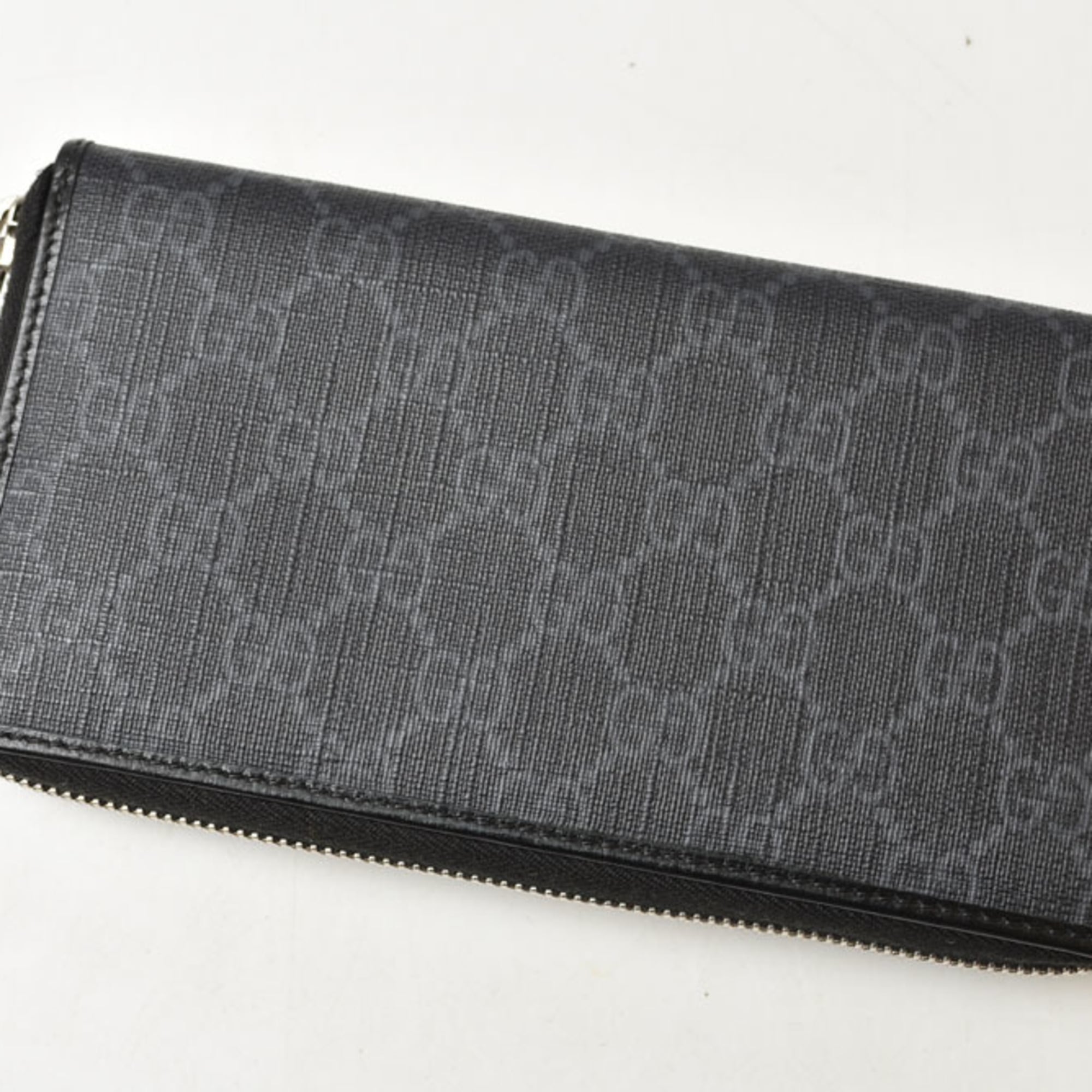 Gucci Black Gray Gg Supreme Coin Purse/Coin Case (Pre-Owned)