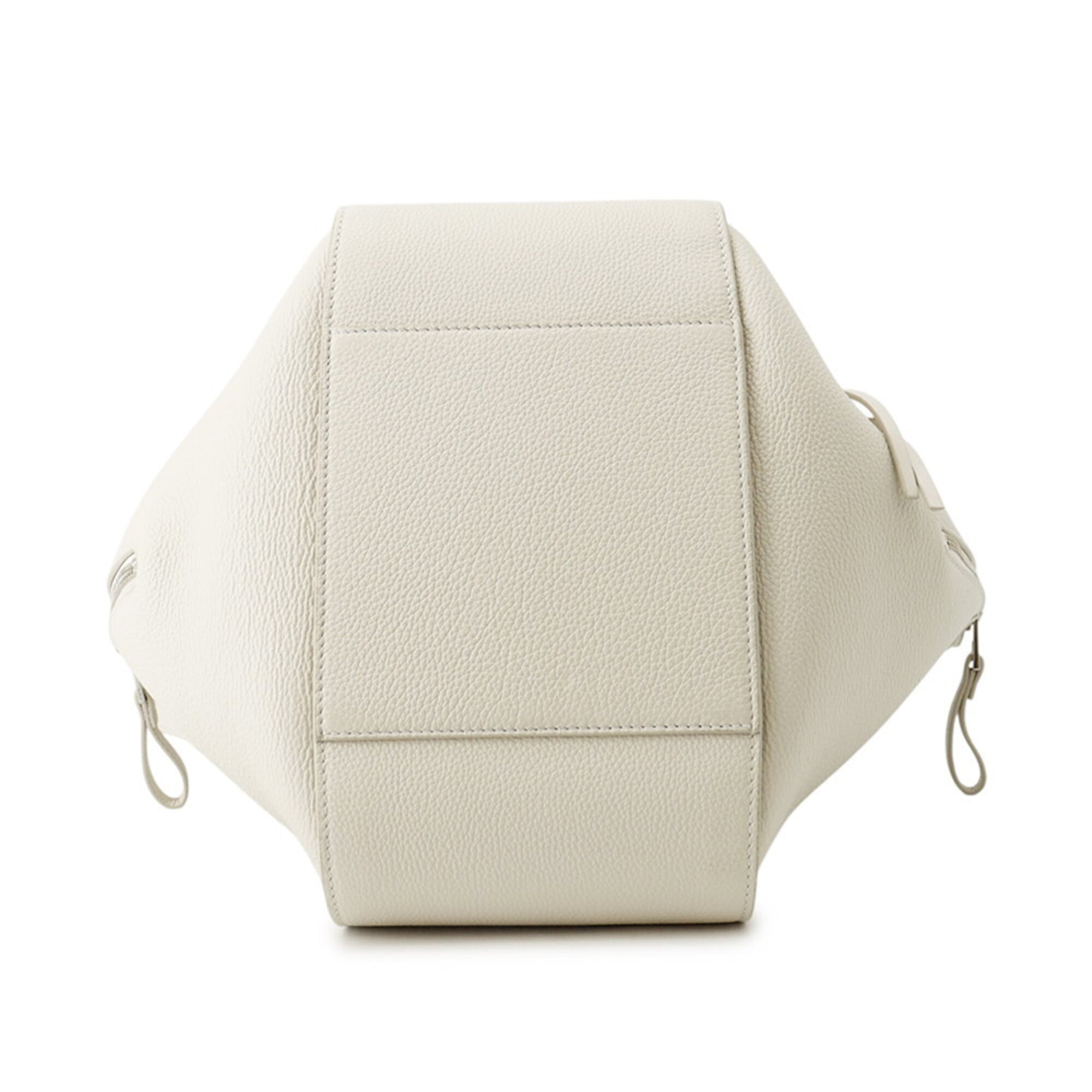 Loewe Hammock White Leather Handbag Shoulder Bag (Pre-Owned)