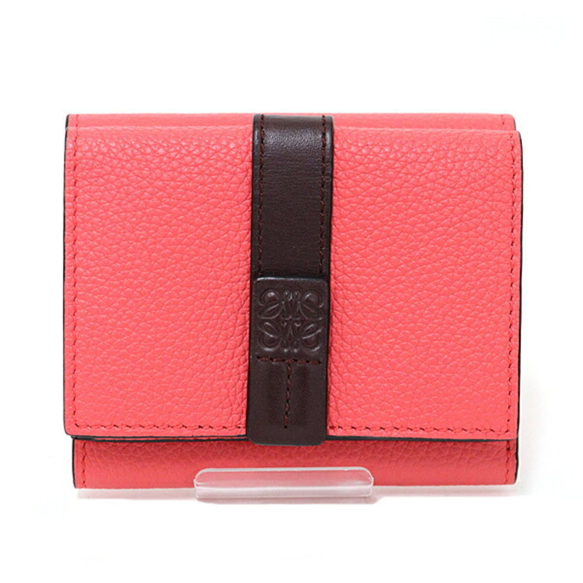 Loewe Pink Red Color Leather Wallet (Tri-Fold) (Pre-Owned)