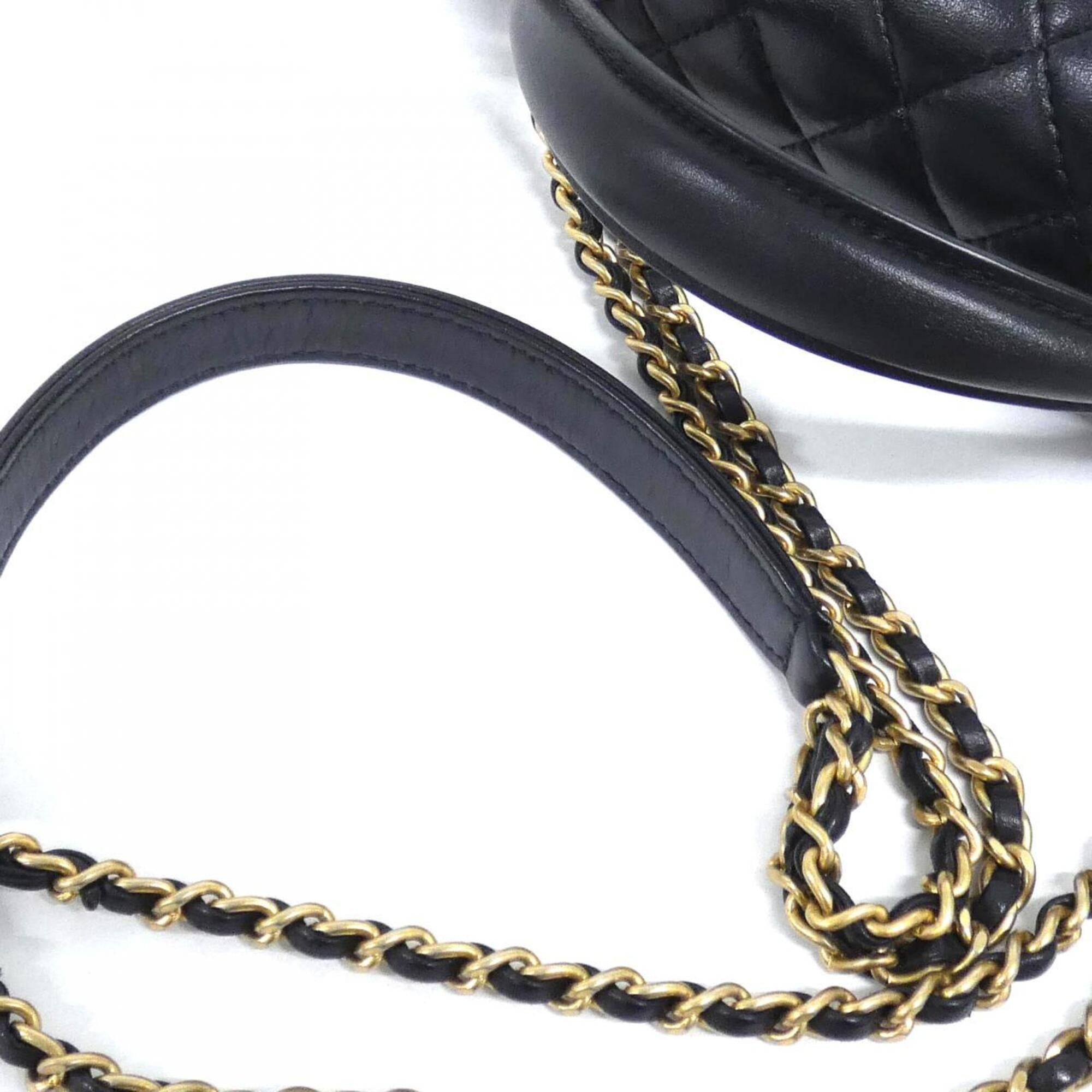 Chanel Black Grained Calfskin Leather Handbag (Pre-Owned)