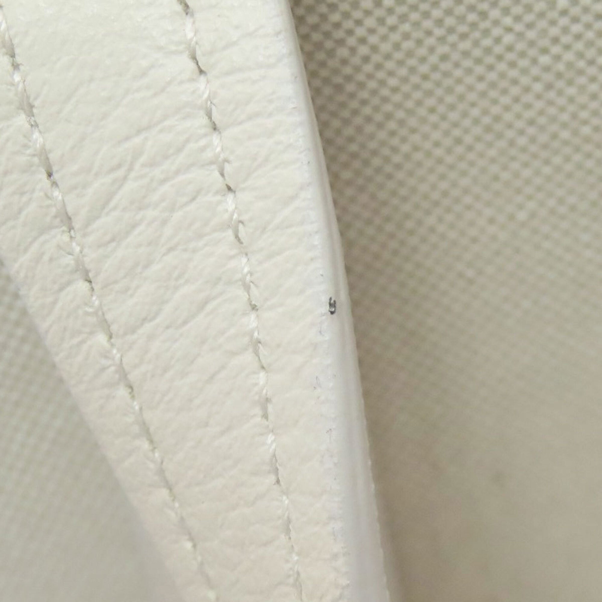 Balenciaga White Canvas Handbag (Pre-Owned)