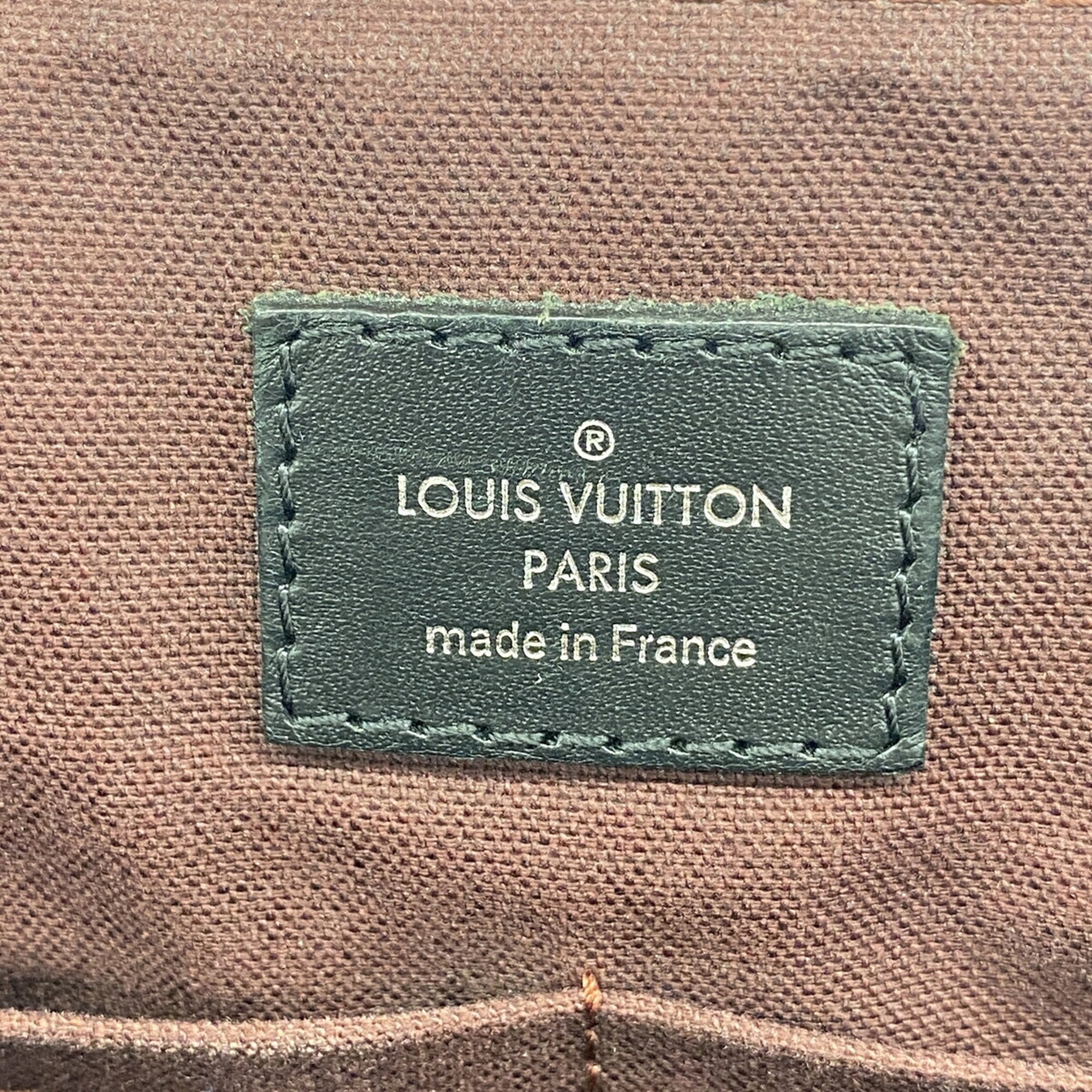 Louis Vuitton Brown Shoulder Bag (Pre-Owned)