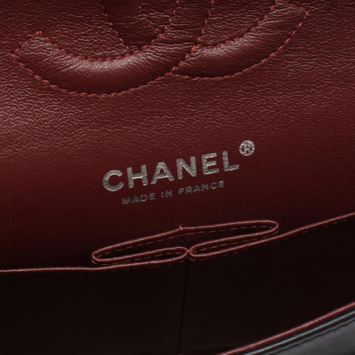 Chanel Black Leather Handbag Shoulder Bag (Pre-Owned)