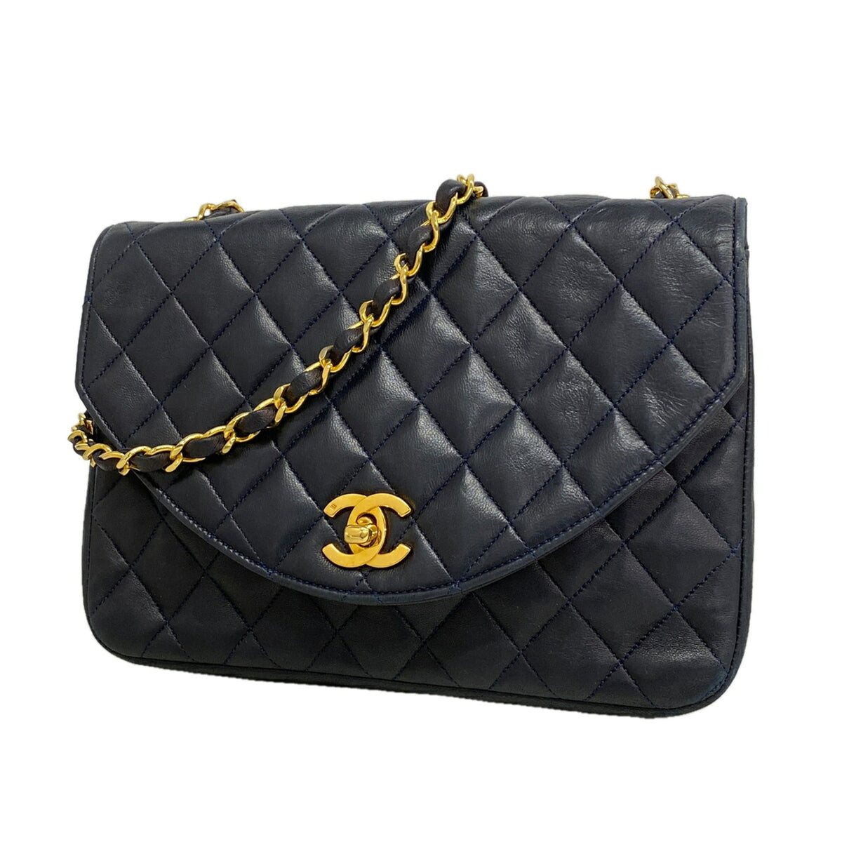 Chanel Black Leather Shoulder Bag (Pre-Owned)