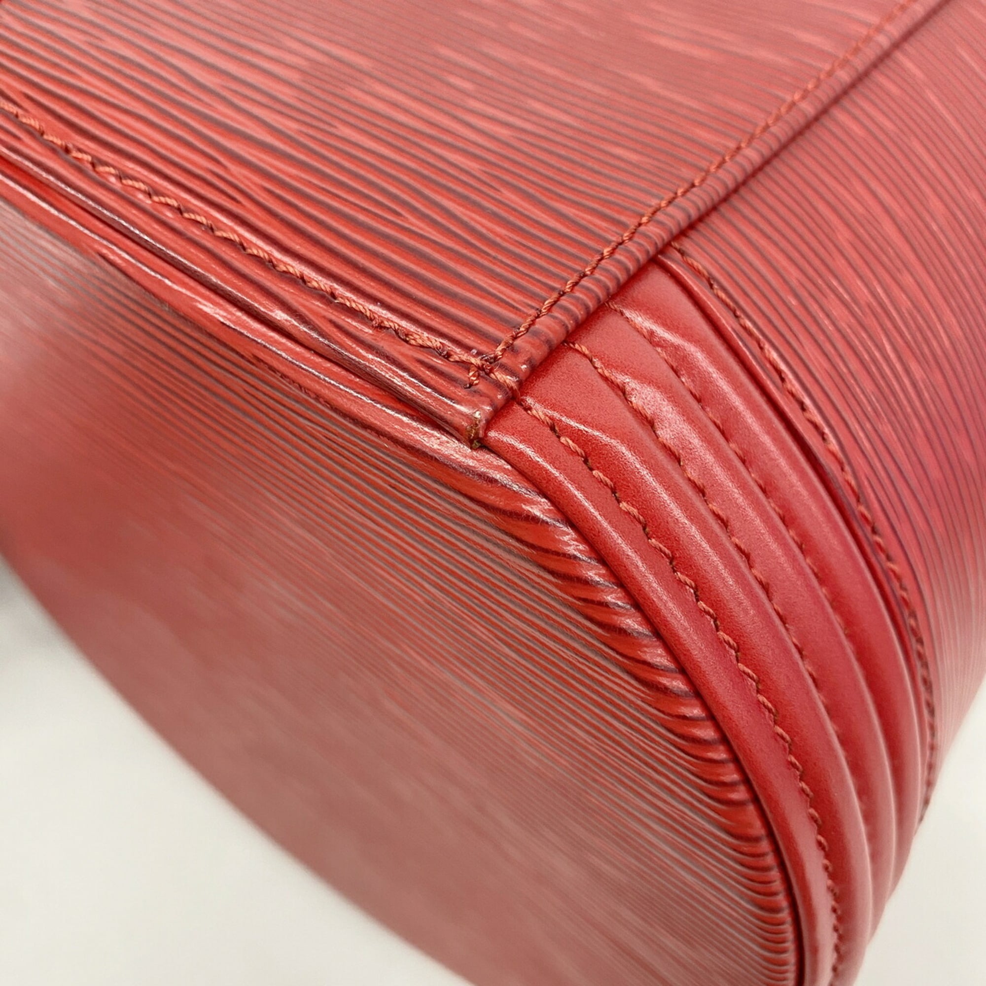 Louis Vuitton Castilian Red Vanity Bag (Pre-Owned)