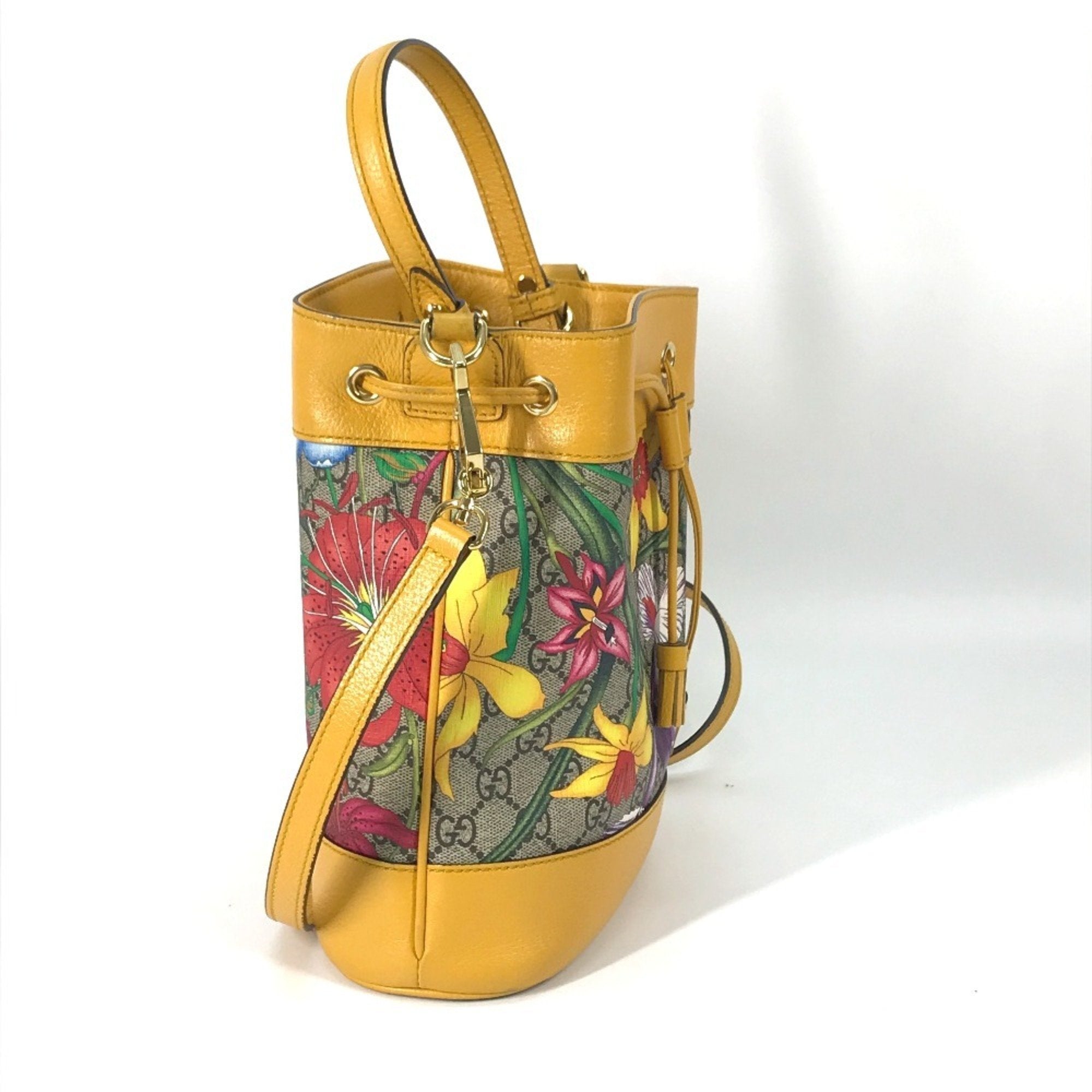 Gucci Beige Multi-Color Gg Supreme Handbag Shoulder Bag (Pre-Owned)