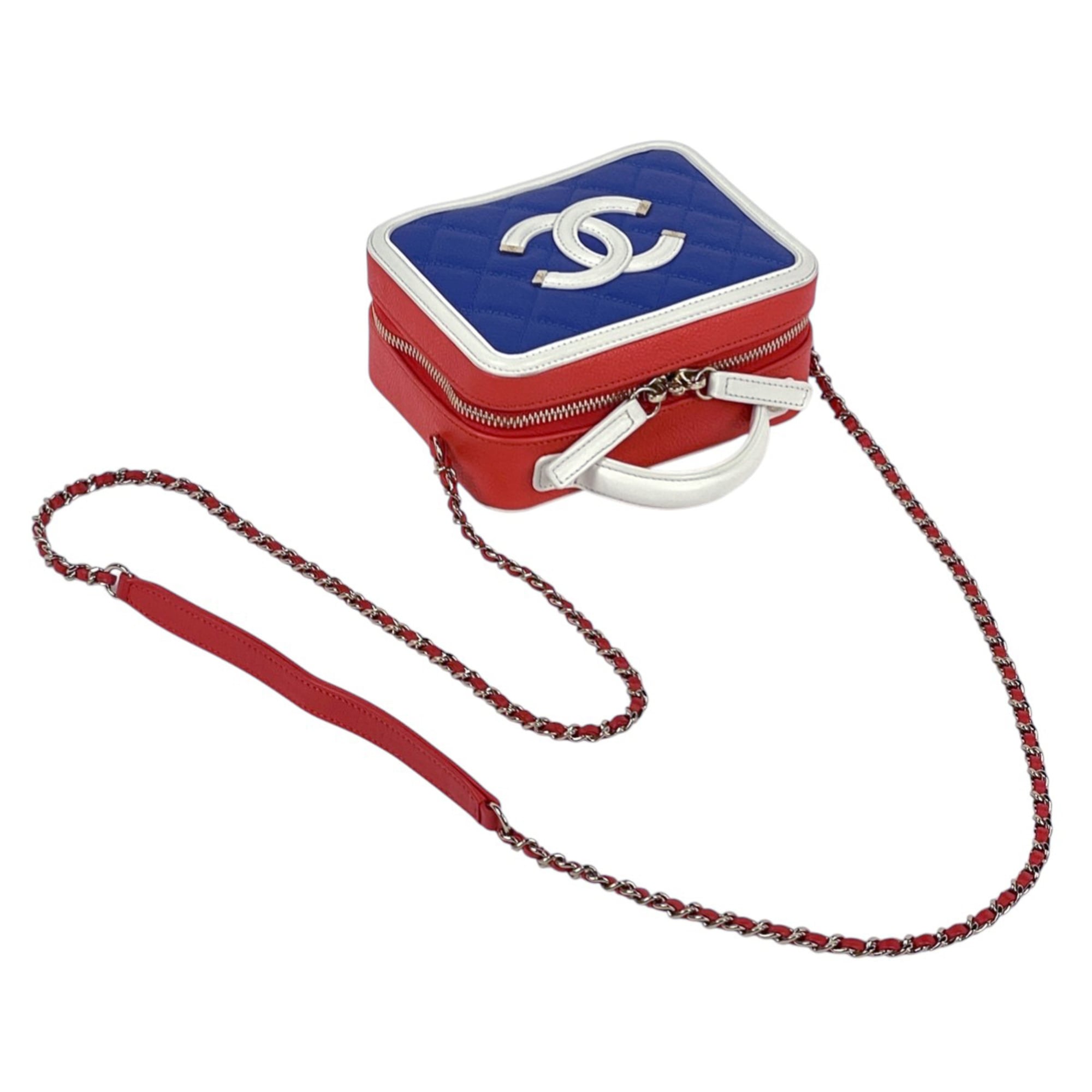 Chanel Matelasse Blue Red Color White Grained Calfskin Shoulder Bag Vanity Bag (Pre-Owned)