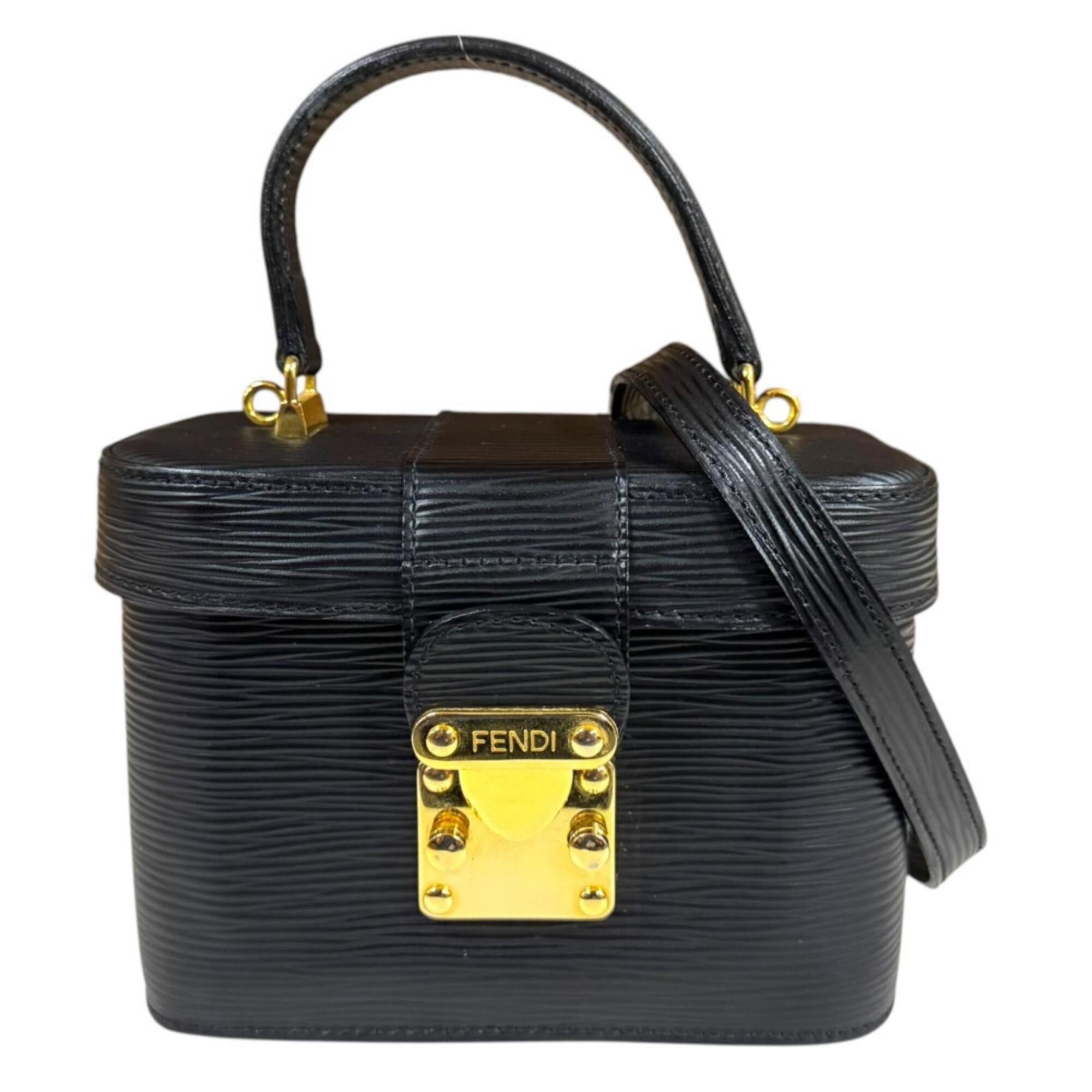 Fendi Black Leather Shoulder Bag (Pre-Owned)