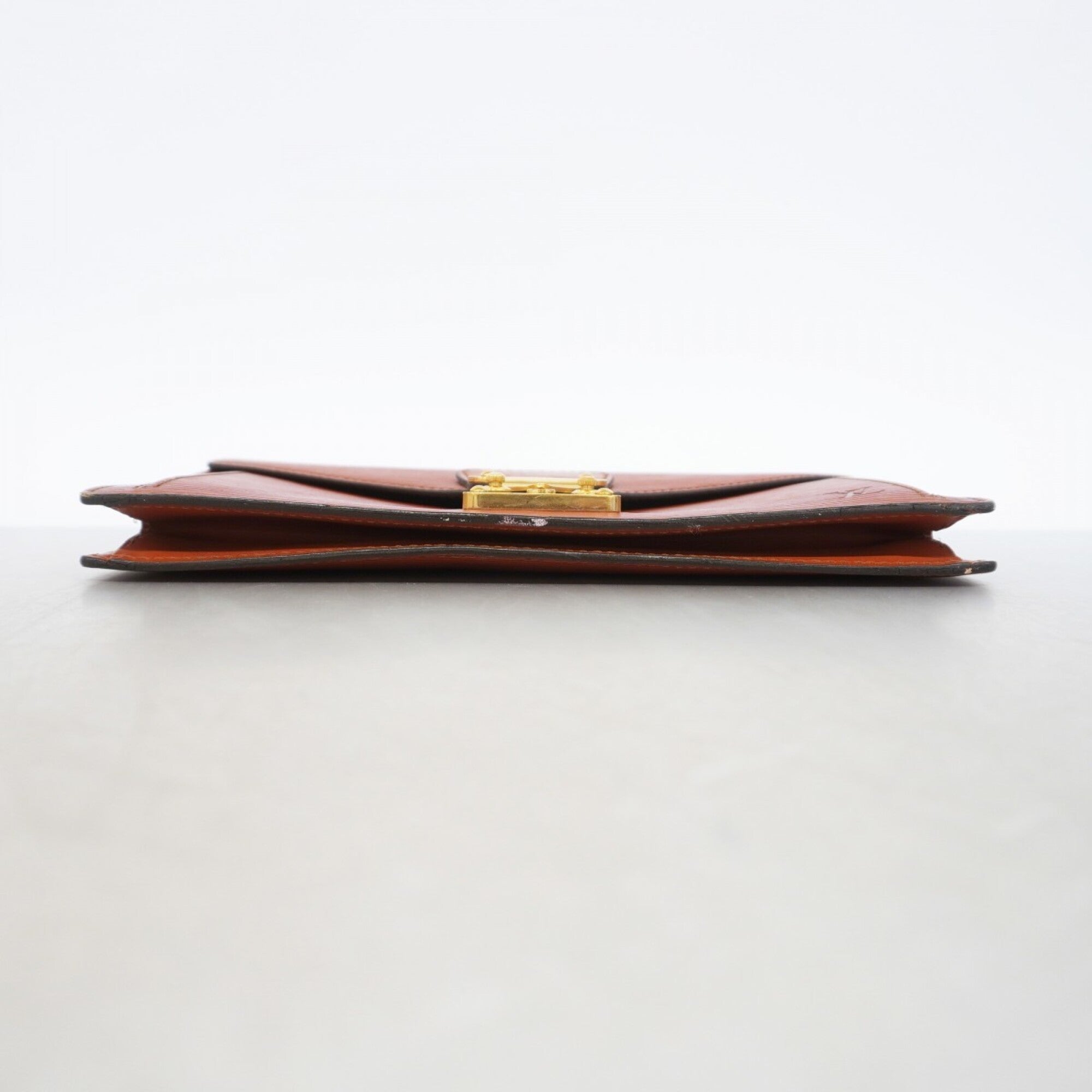 Louis Vuitton Kenyan Brown Clutch Bag (Pre-Owned)