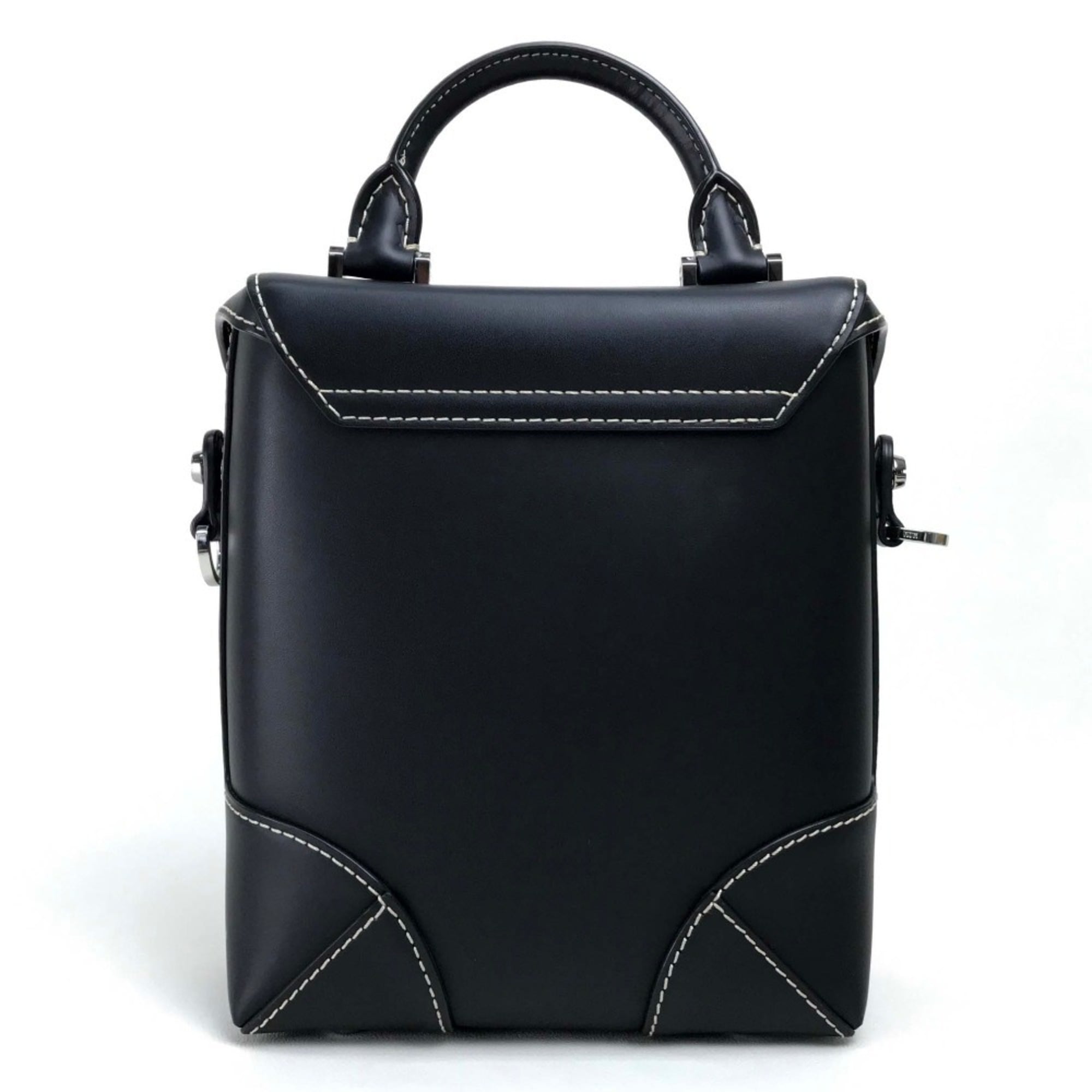 Mcm Beige Black Leather Leather Shoulder Bag (Pre-Owned)