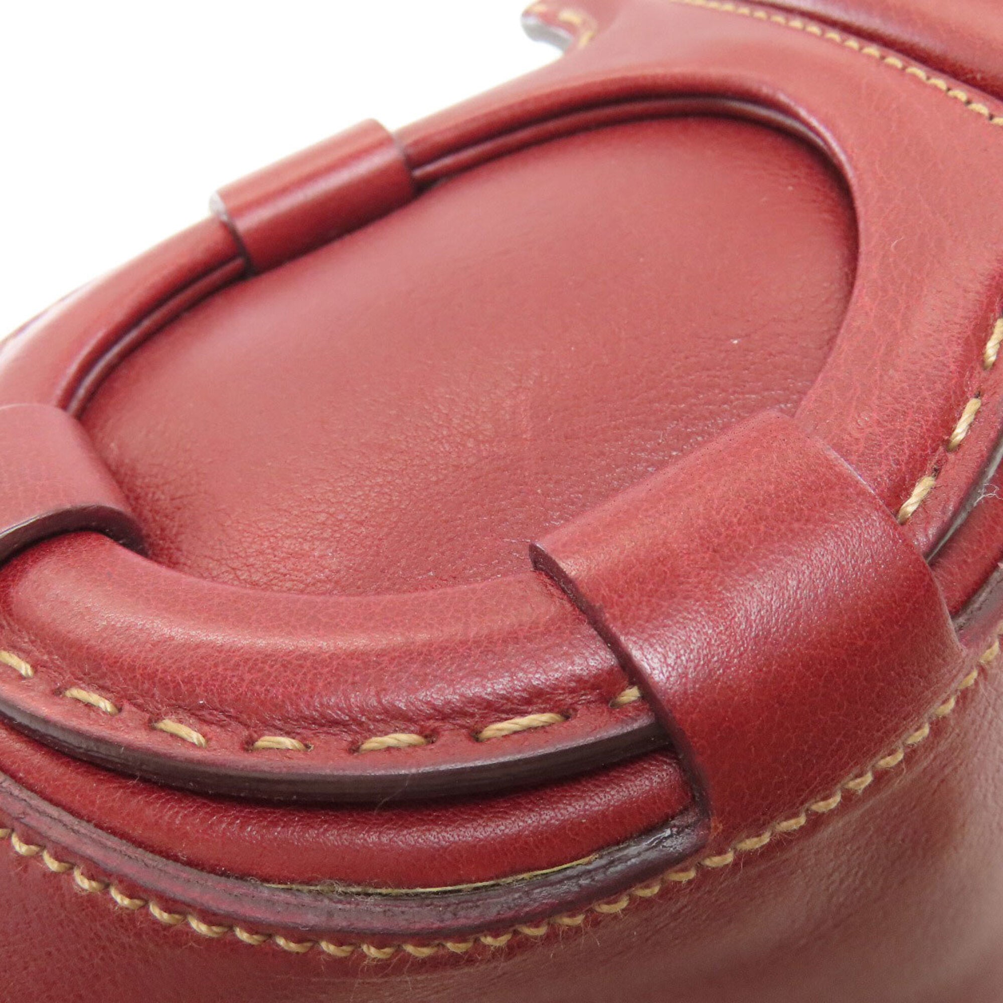 Salvatore Ferragamo Bordeaux Leather Shoulder Bag (Pre-Owned)