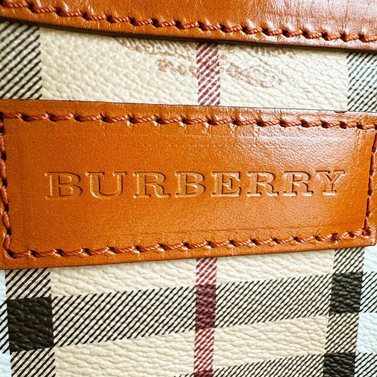 Burberry Beige Orange Pvc Leather Shoulder Bag (Pre-Owned)