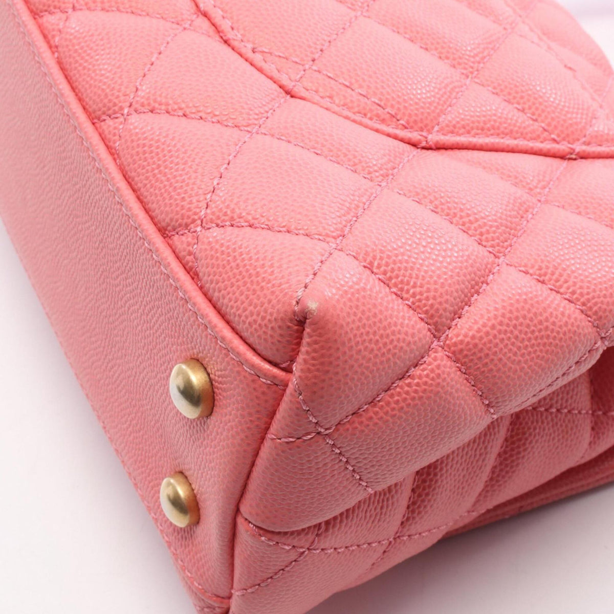 Chanel Pink Grained Calfskin Handbag (Pre-Owned)