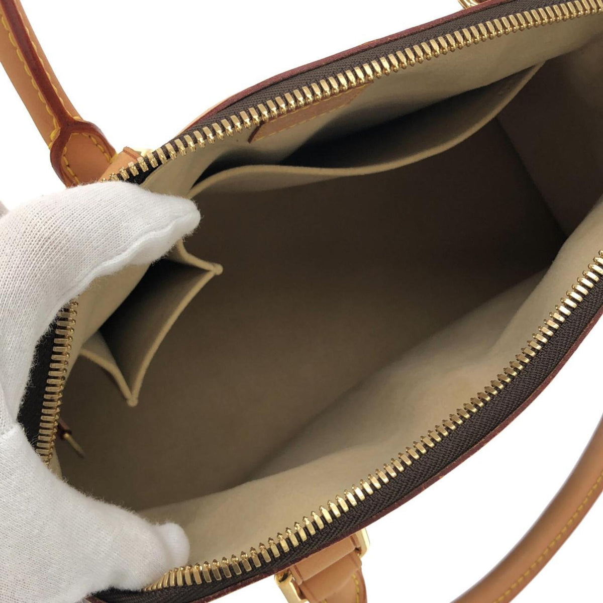 Louis Vuitton Marron Coated Canvas Handbag (Pre-Owned)