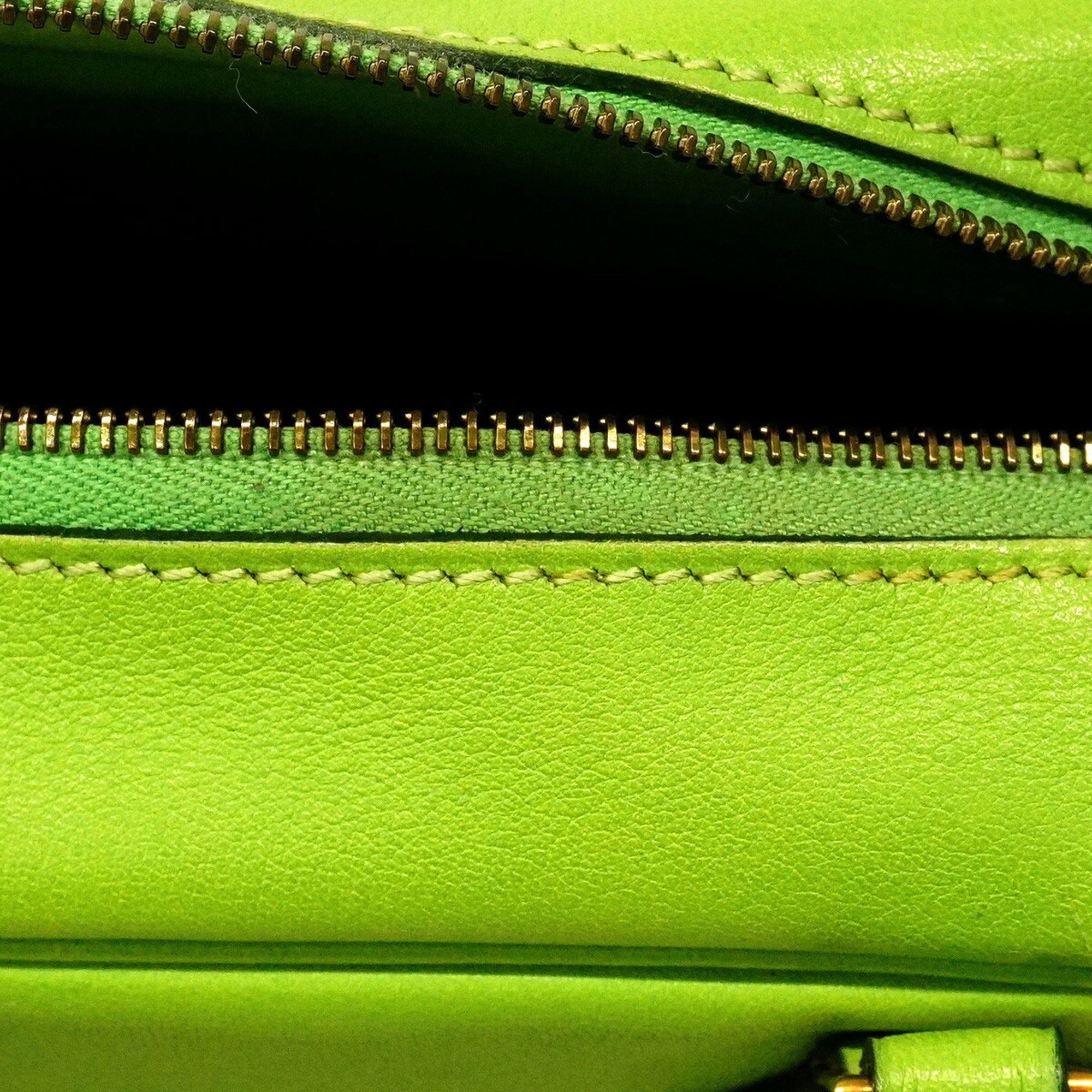 Hermes Green Gulliver Leather Handbag (Pre-Owned)