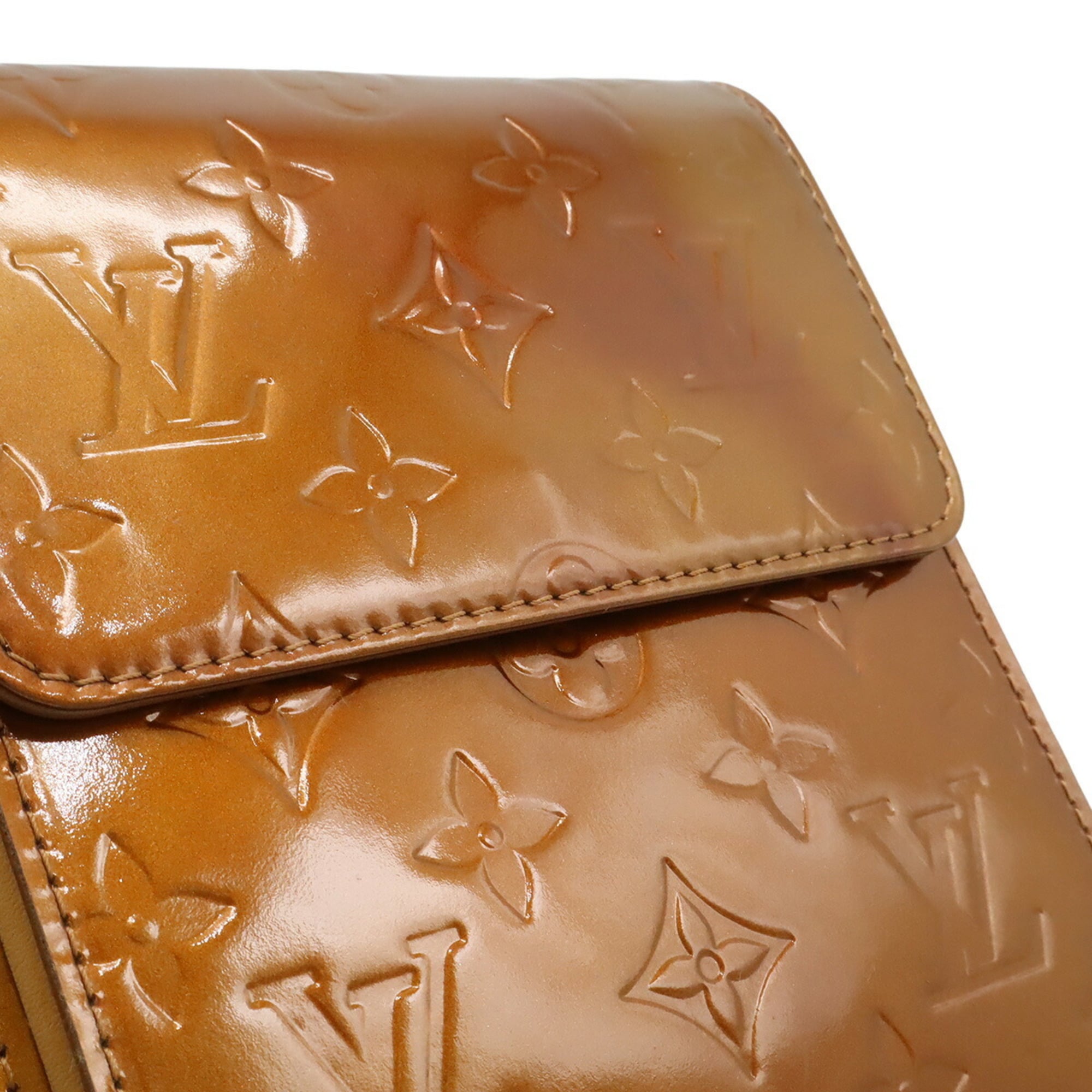 Louis Vuitton Bronze Shoulder Bag (Pre-Owned)