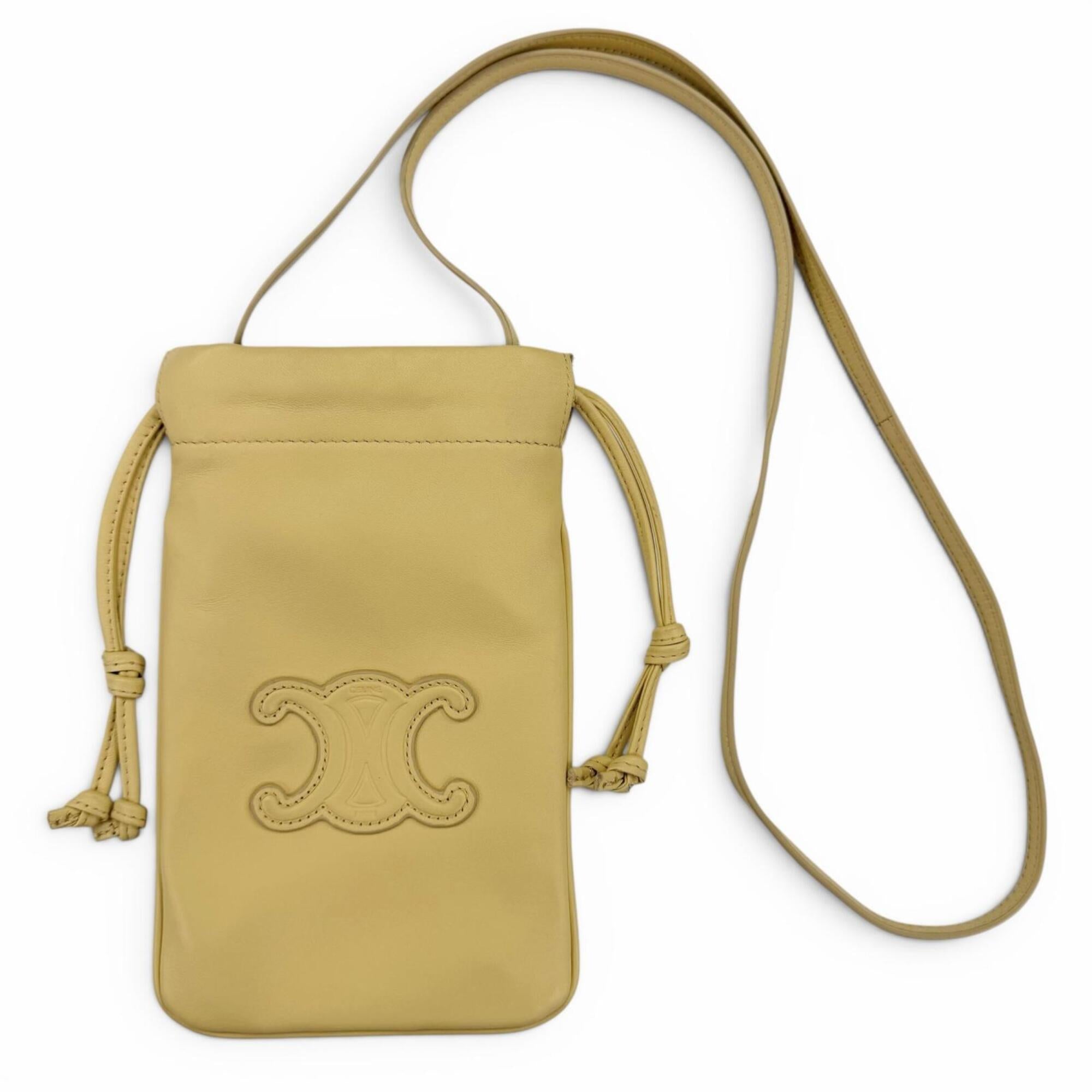 Celine Beige Leather Pouch Shoulder Bag (Pre-Owned)
