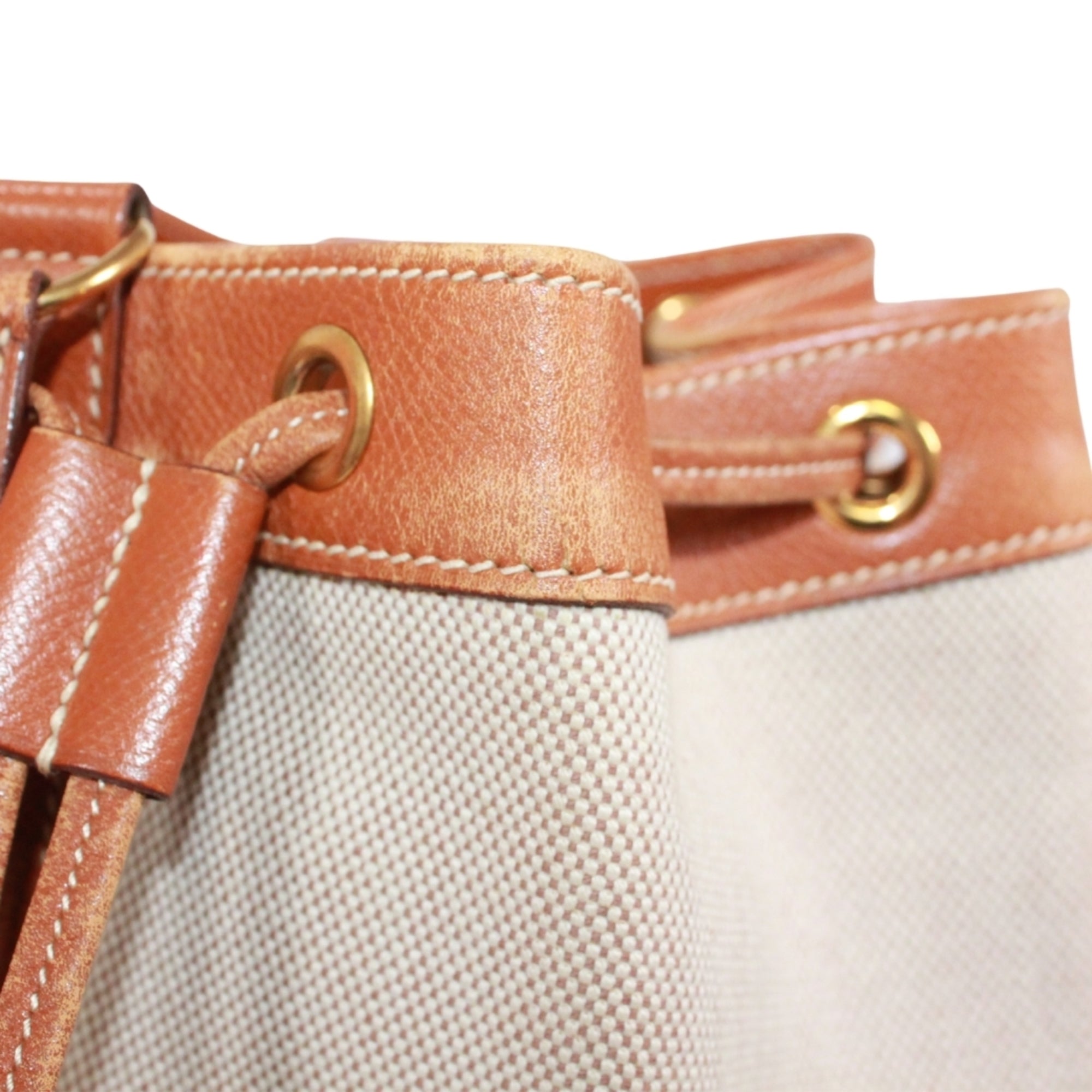 Hermes Brown Ivory Toile H Courchevel Leather Shoulder Bag (Pre-Owned)