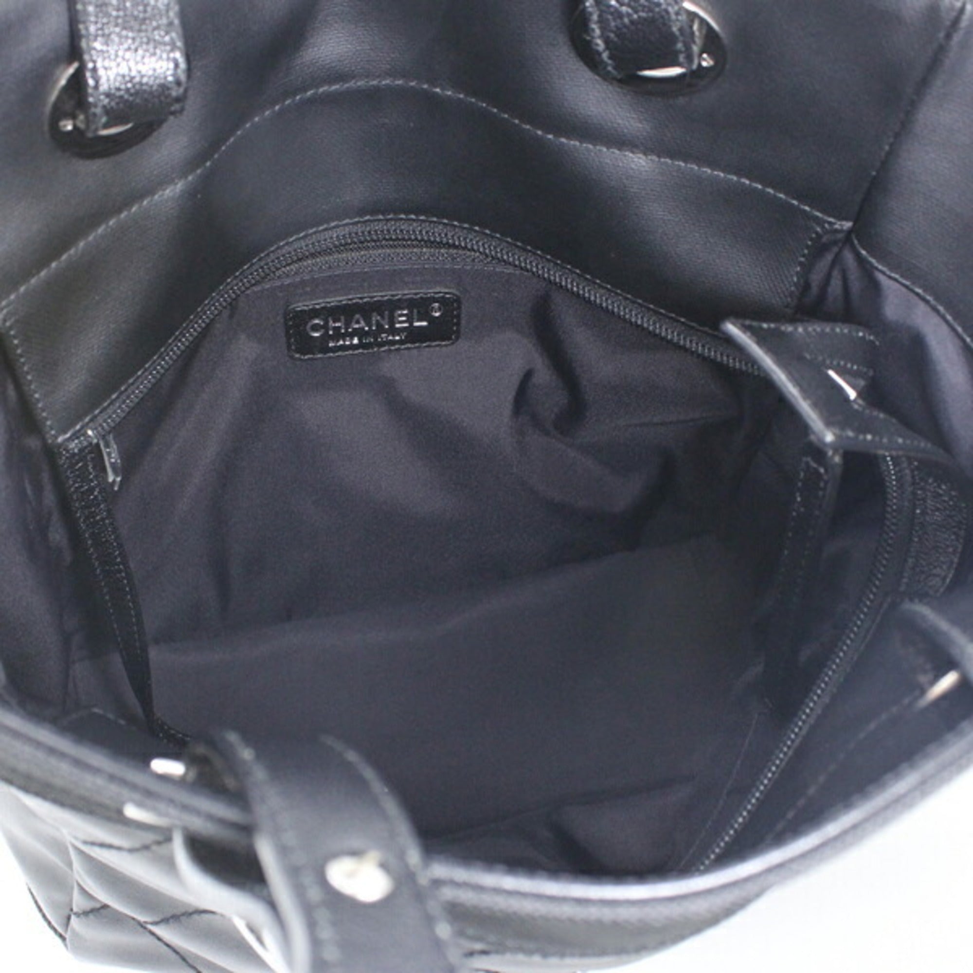 Chanel Black Pvc Leather Tote Bag (Pre-Owned)