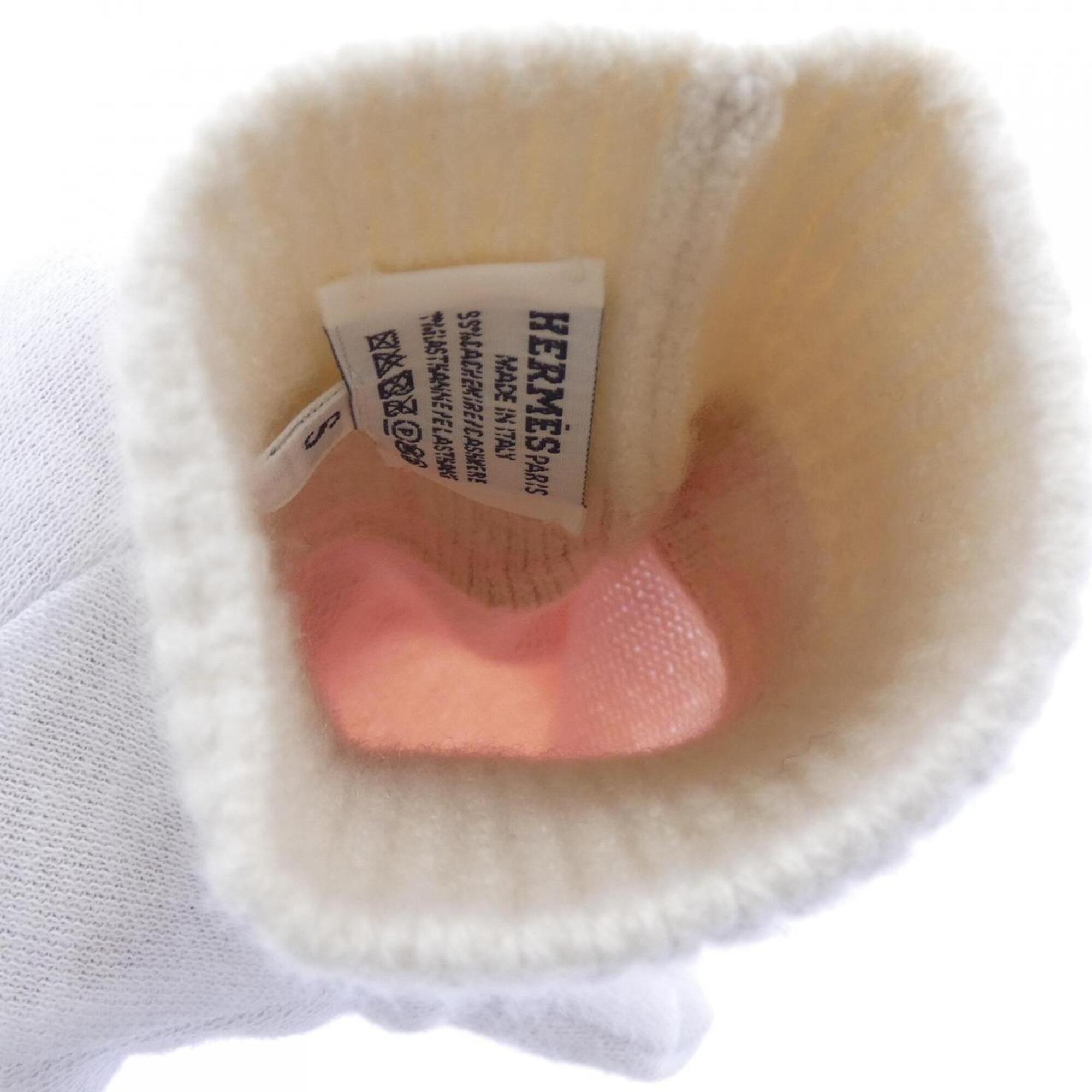 Hermes Beige Pink Cashmere Warm Gloves (Pre-Owned)