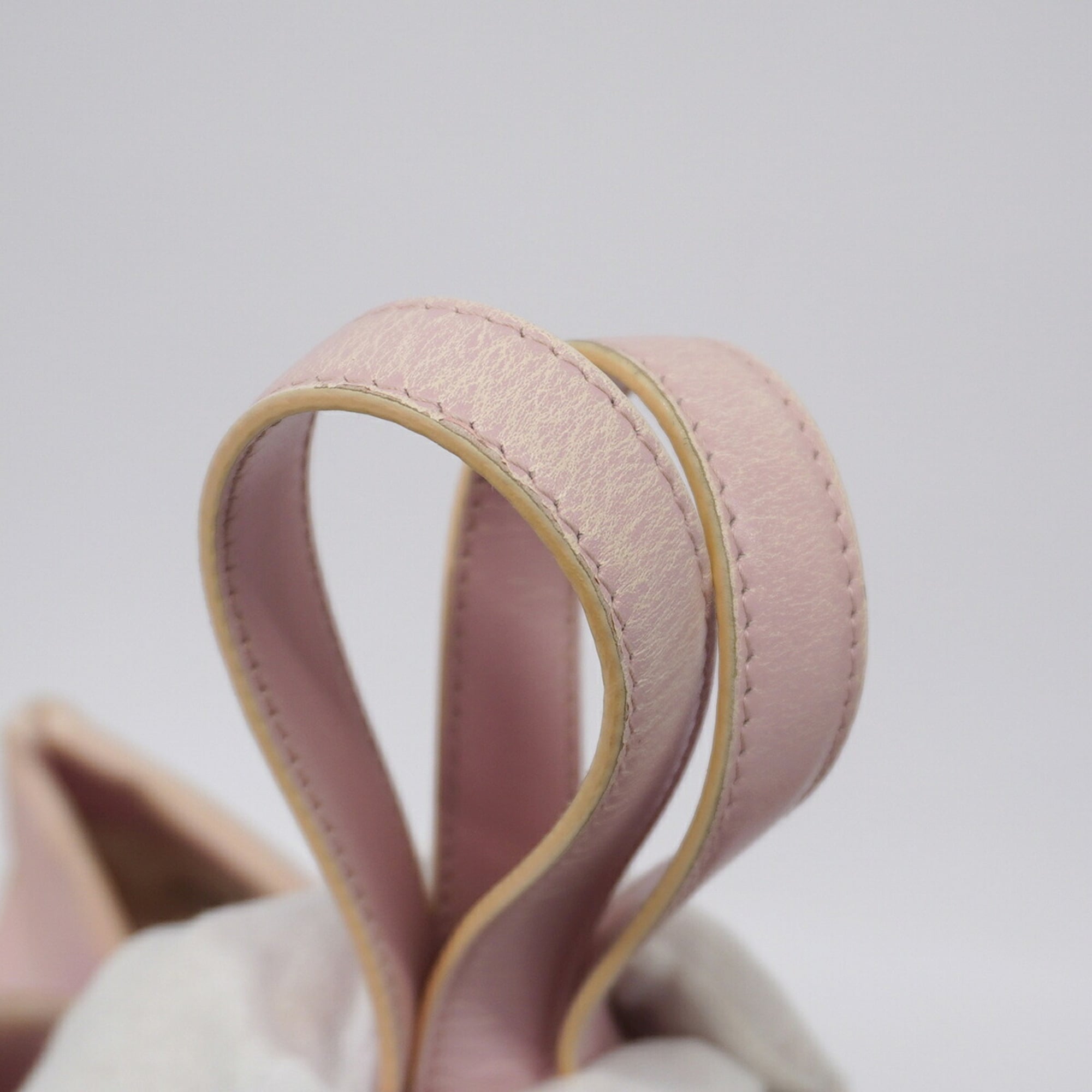 Chanel Pink Nylon Tote Bag (Pre-Owned)