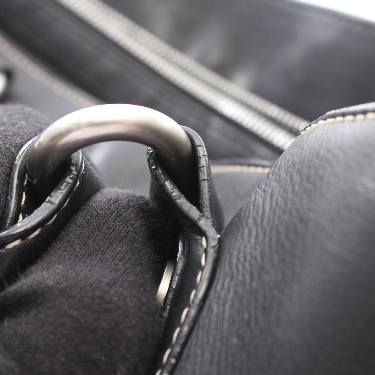 Celine Black Leather Handbag (Pre-Owned)