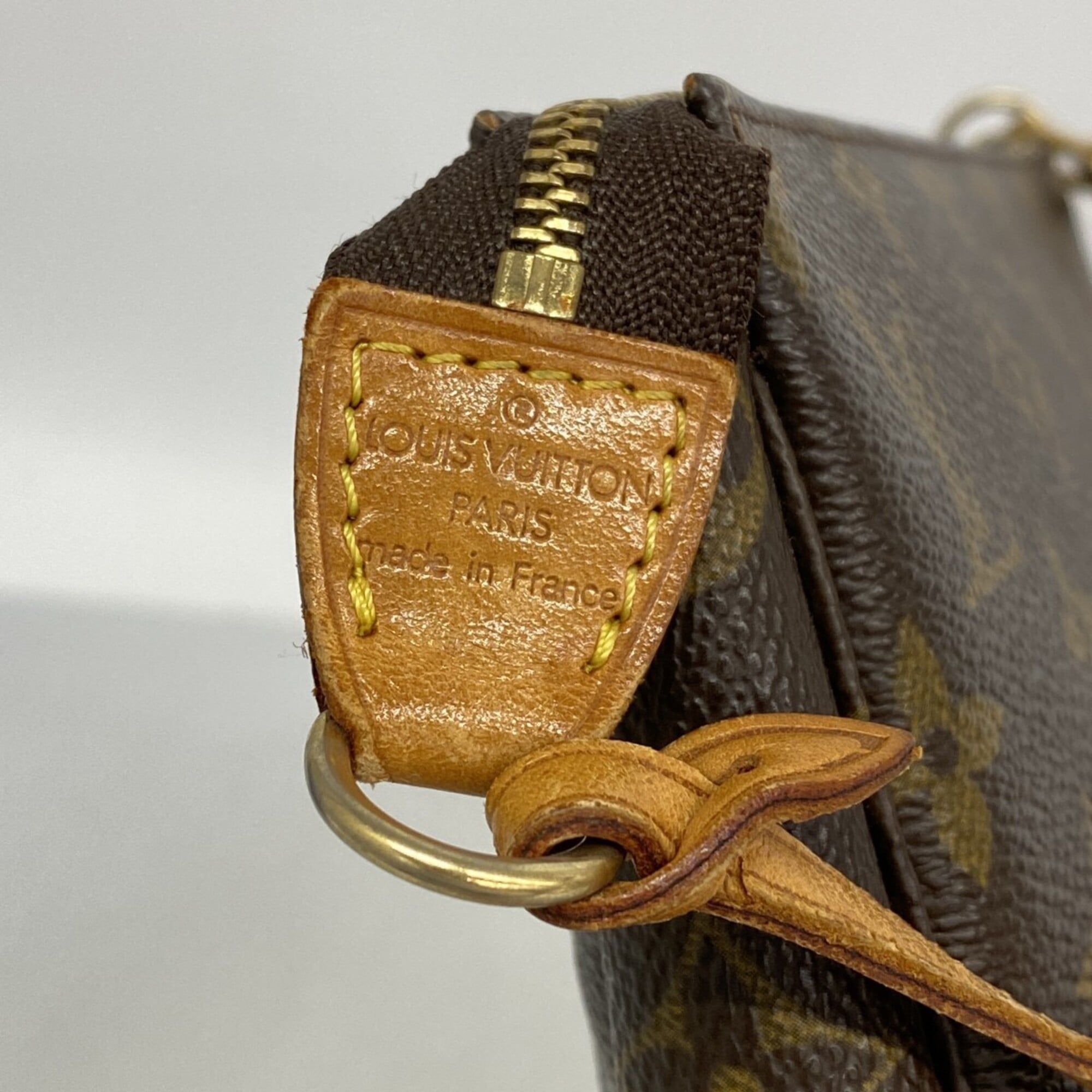 Louis Vuitton Brown Pouch (Pre-Owned)