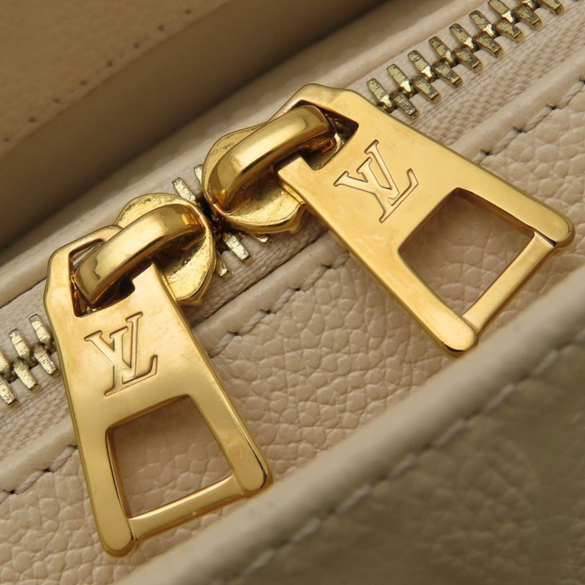 Louis Vuitton Monogram Empreinte Monogram Empreinte Shoulder Bag (Pre-Owned)