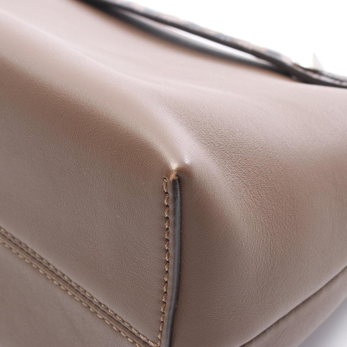 Fendi Black Brown Leather Handbag (Pre-Owned)