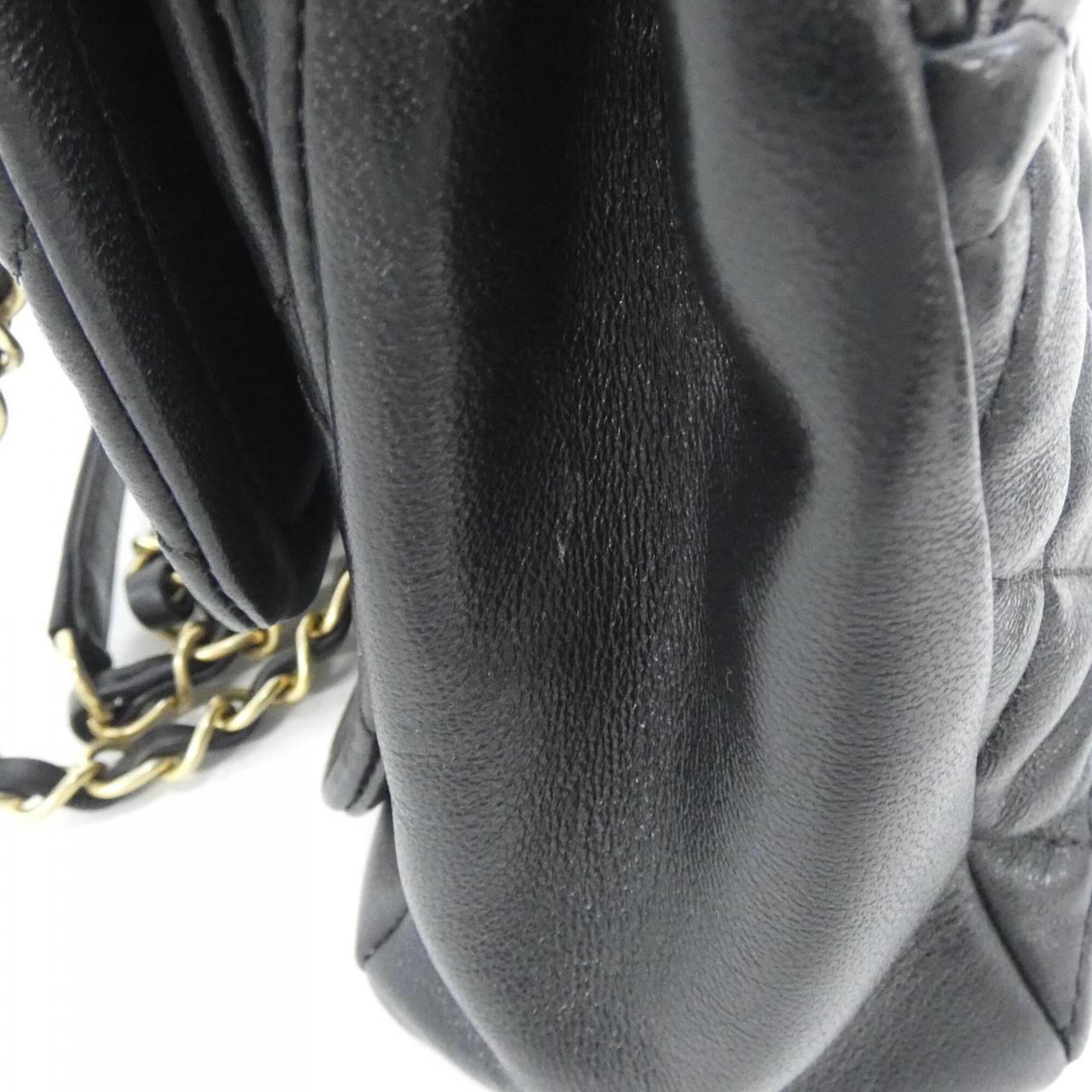 Chanel Black Leather Handbag (Pre-Owned)