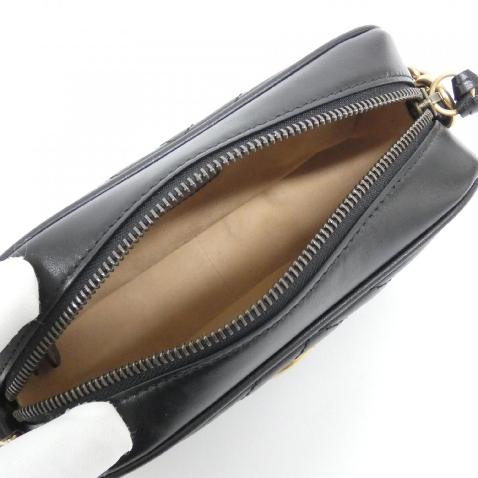 Gucci Black Quilting Leather Shoulder Bag (Pre-Owned)