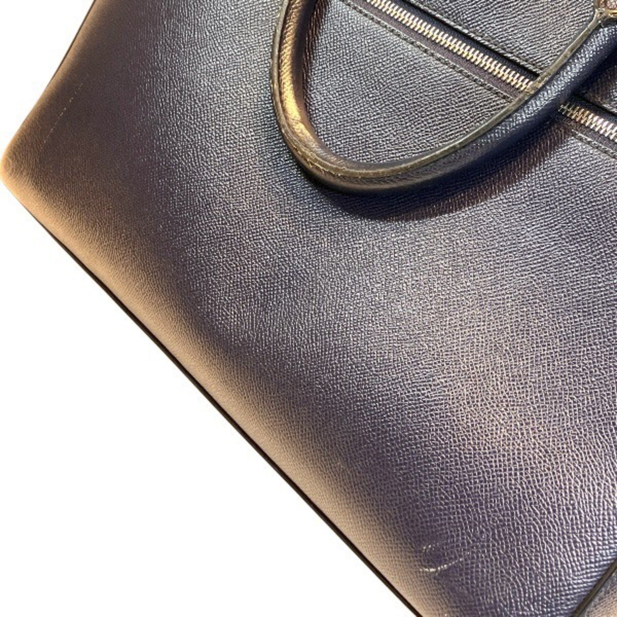 Burberry Black Leather (Pre-Owned)