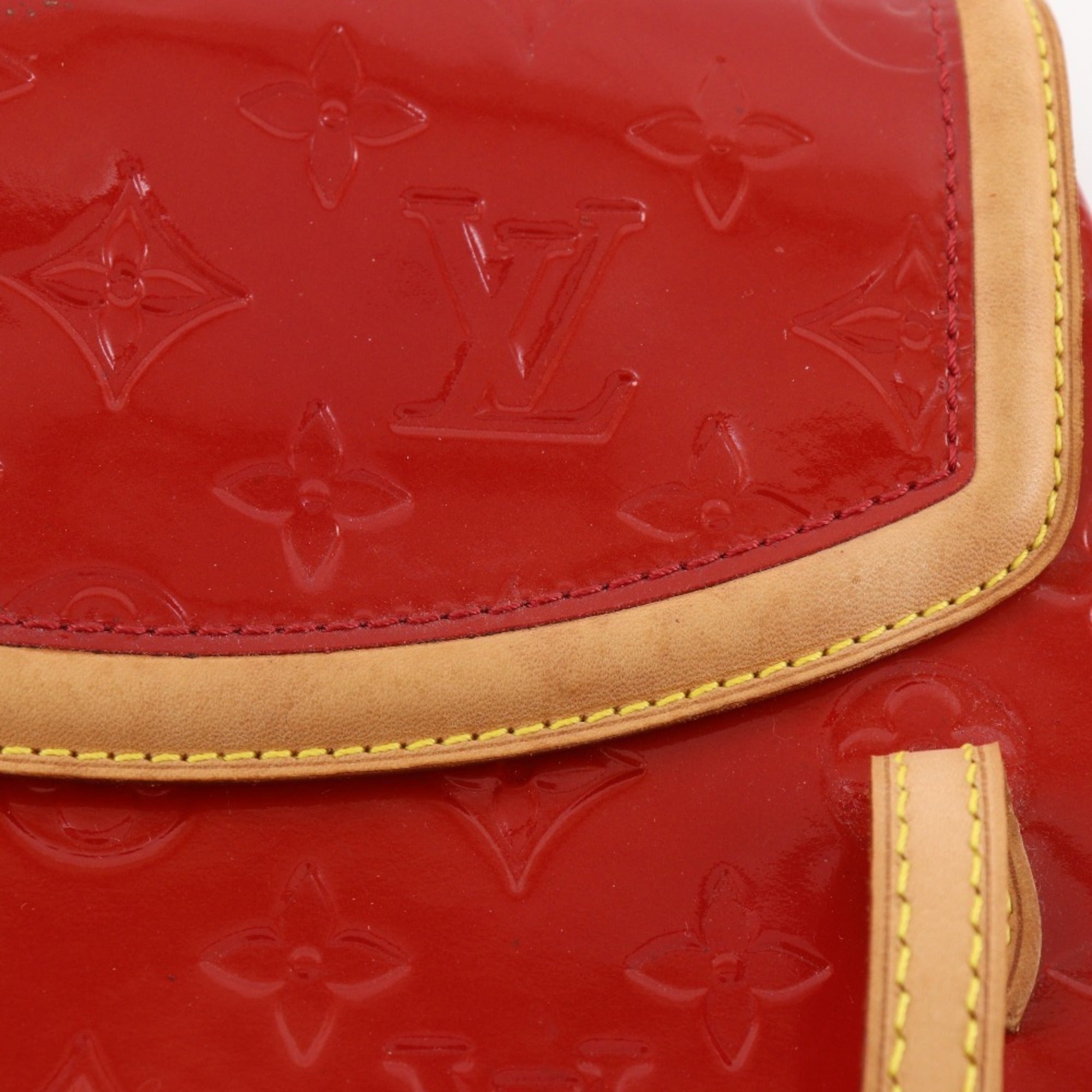 Louis Vuitton Red Color Monogram Vernis Tote Bag (Pre-Owned)