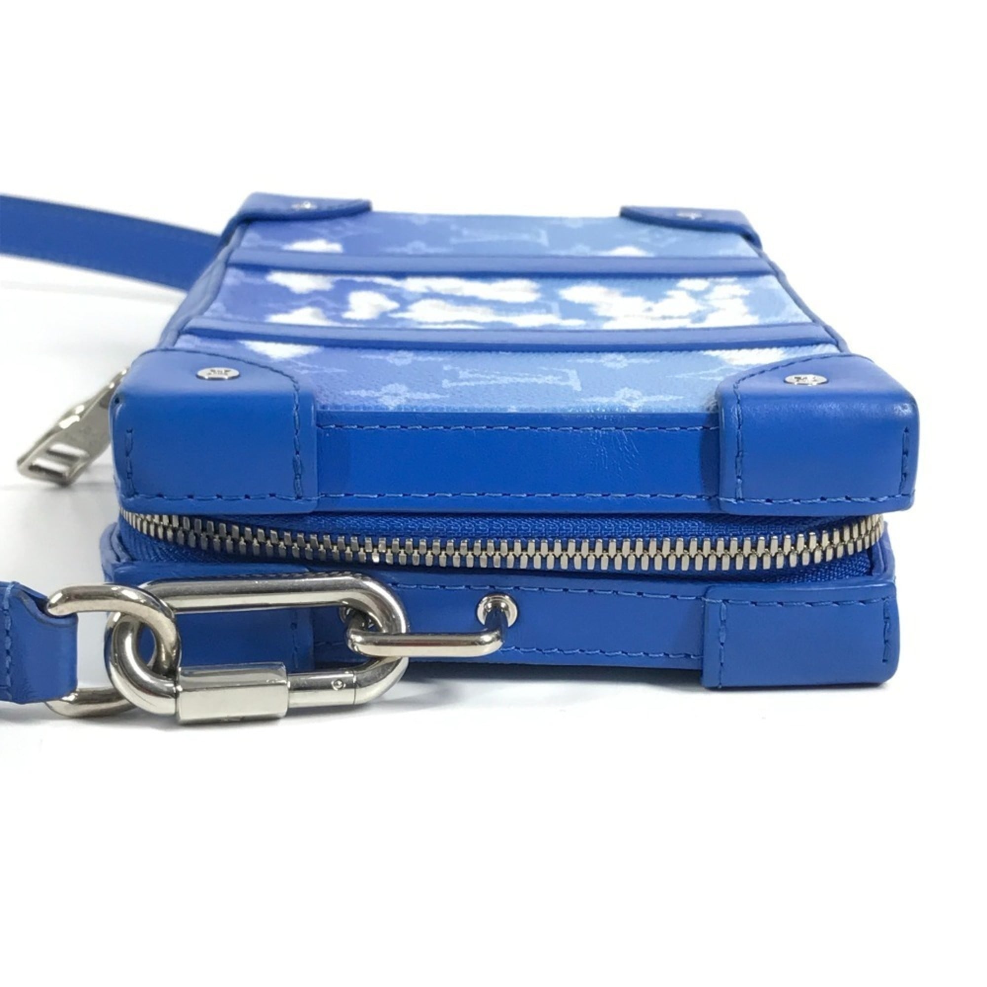 Louis Vuitton Blue White Leather Clutch Bag Pochette Shoulder Bag (Pre-Owned)