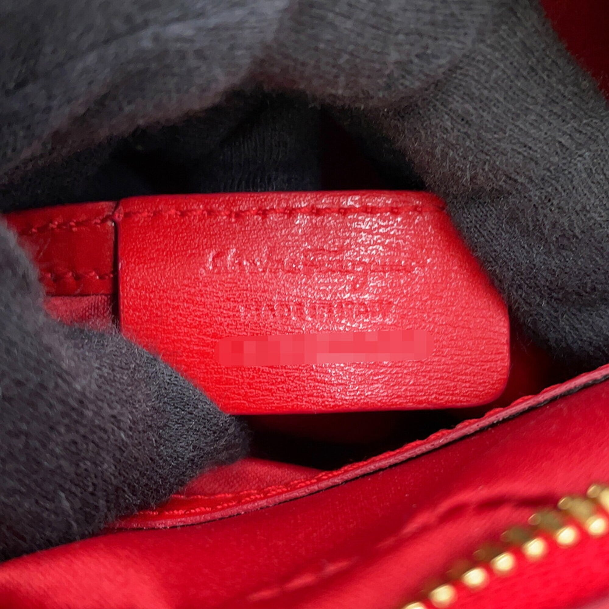 Salvatore Ferragamo Red Color Leather Handbag Shoulder Bag (Pre-Owned)