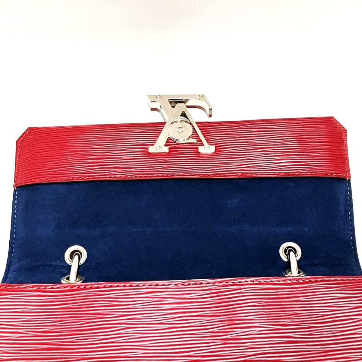 Louis Vuitton Castilian Red Leather Handbag (Pre-Owned)