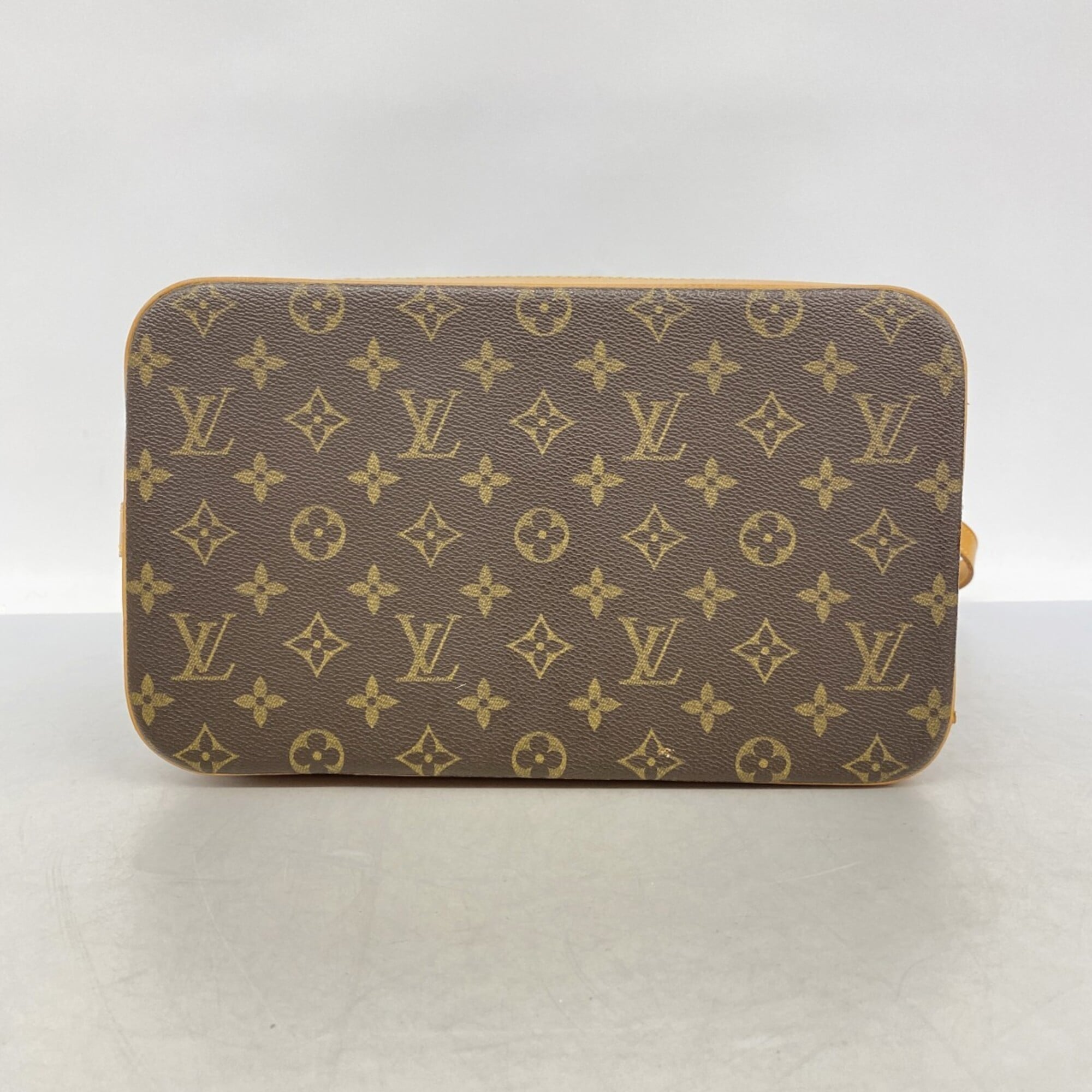Louis Vuitton Brown Shoulder Bag (Pre-Owned)