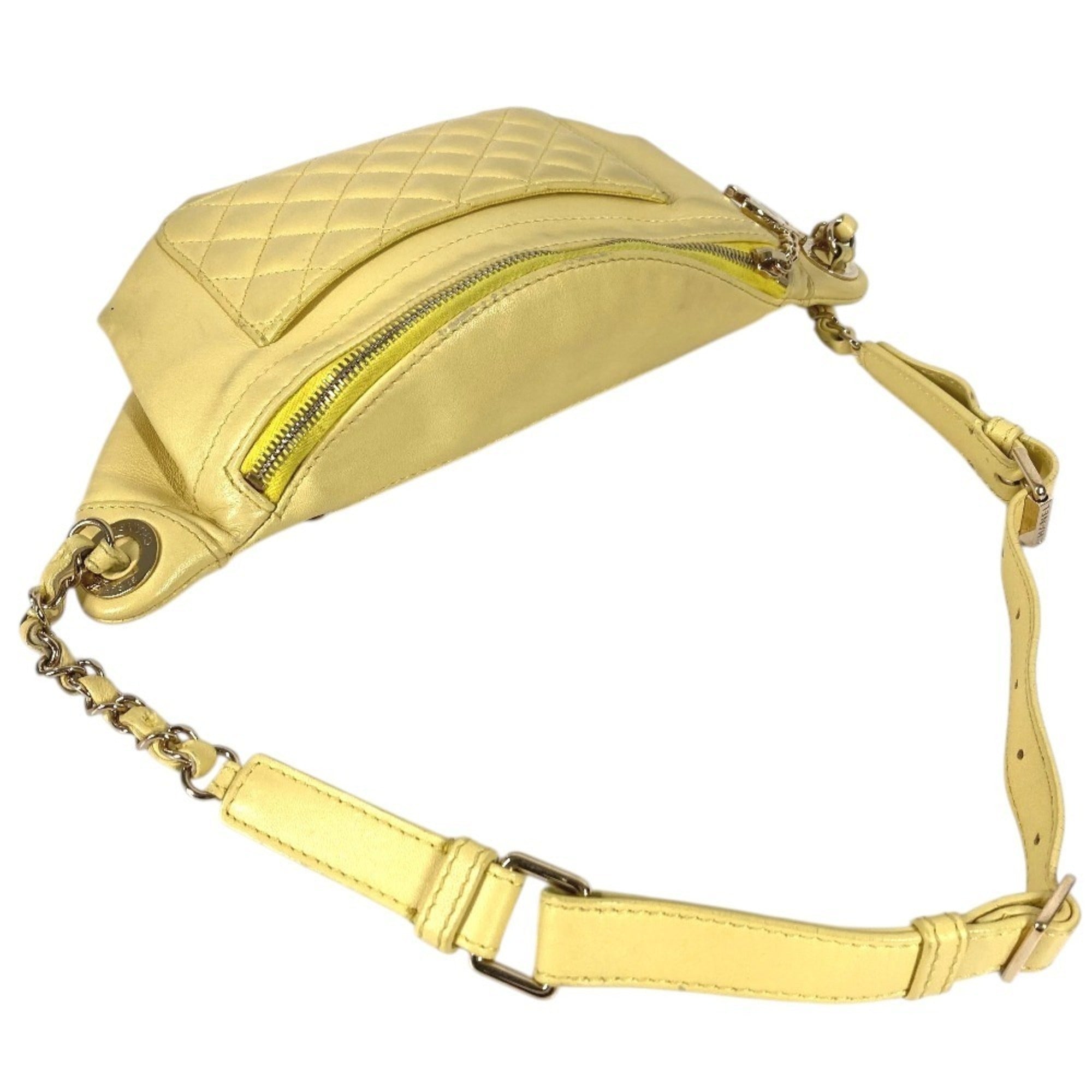 Chanel Matelasse Yellow Leather Sling Bag (Pre-Owned)