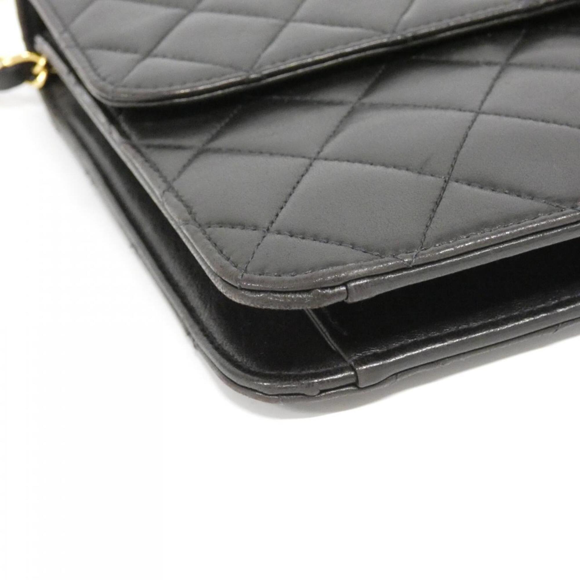 Chanel Black Leather Shoulder Bag (Pre-Owned)