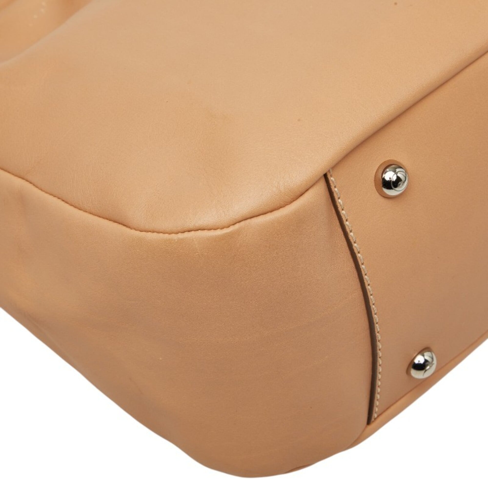 Tod's Beige Leather Handbag Shoulder Bag (Pre-Owned)