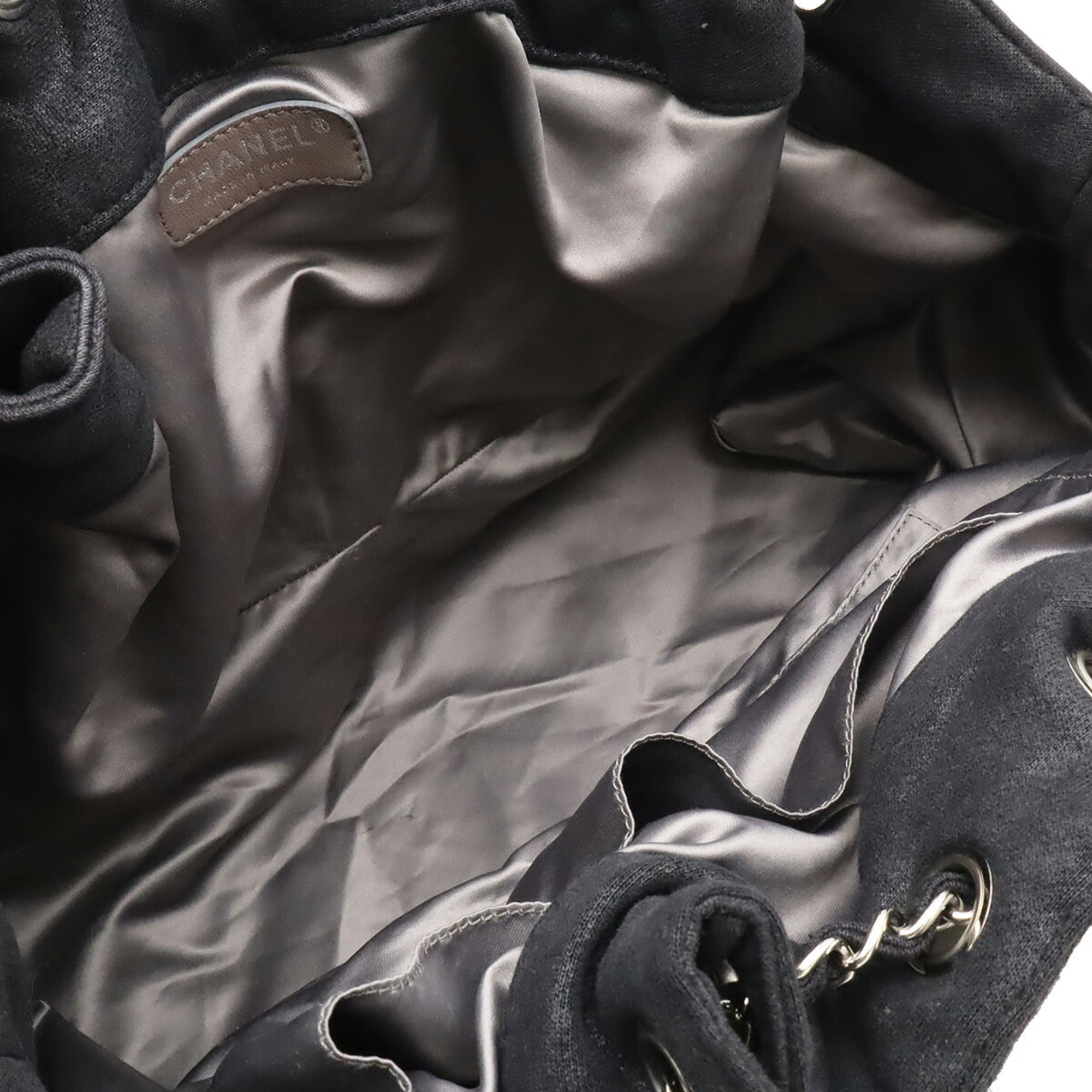 Chanel Matelasse Black Cotton Jersey Shoulder Bag (Pre-Owned)