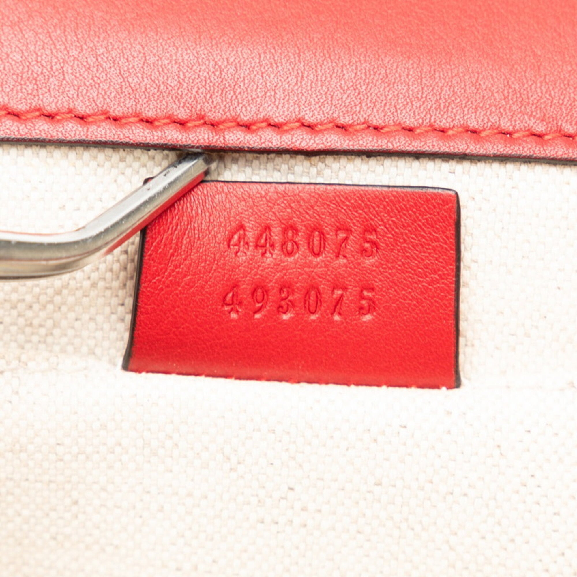 Gucci Red Color Leather Handbag Shoulder Bag (Pre-Owned)