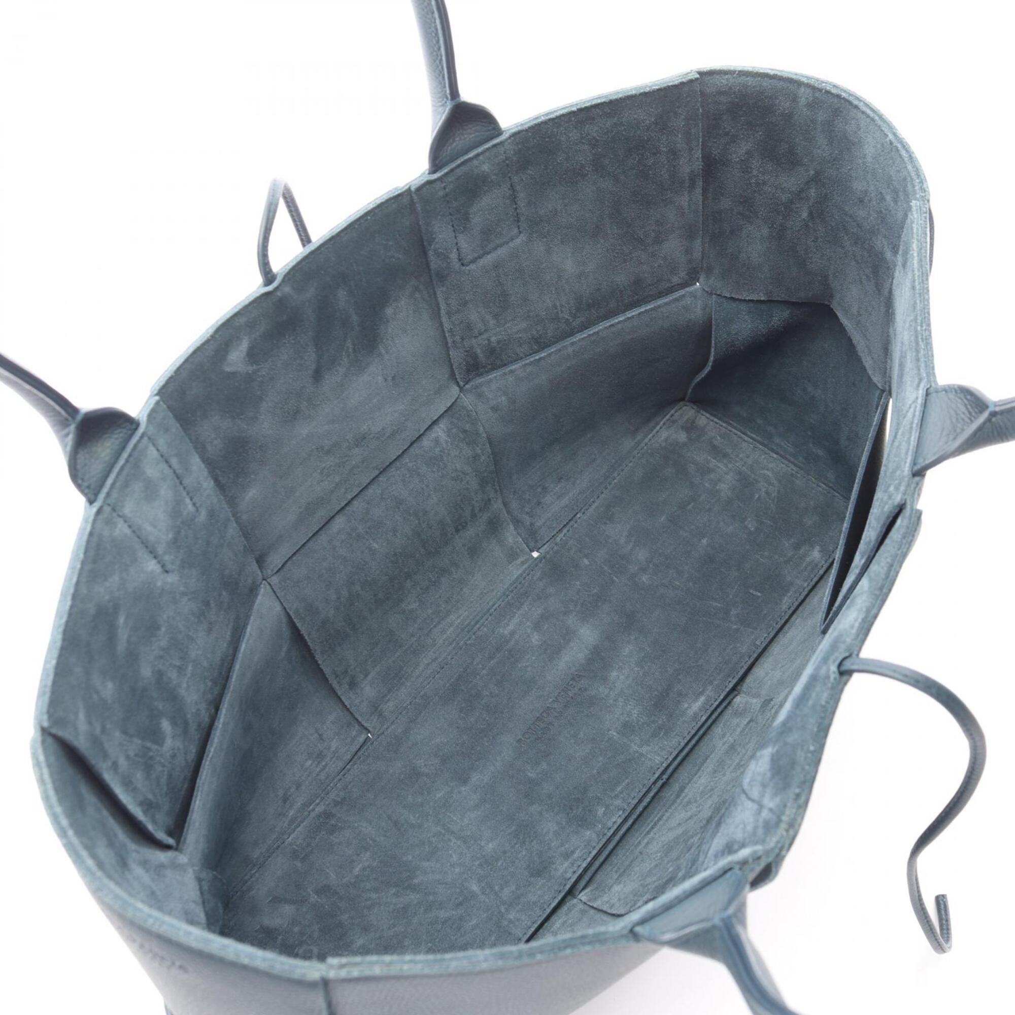 Bottega Veneta Navy Leather Handbag Tote Bag (Pre-Owned)