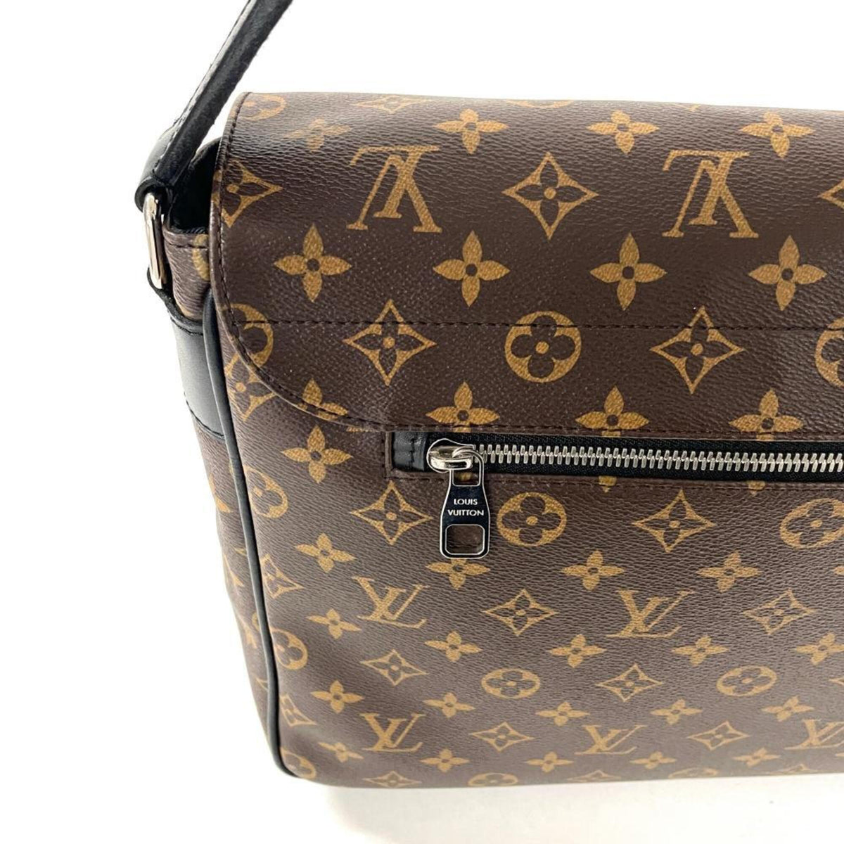 Louis Vuitton Brown Monogram Macassar Monogram Shoulder Bag (Pre-Owned)
