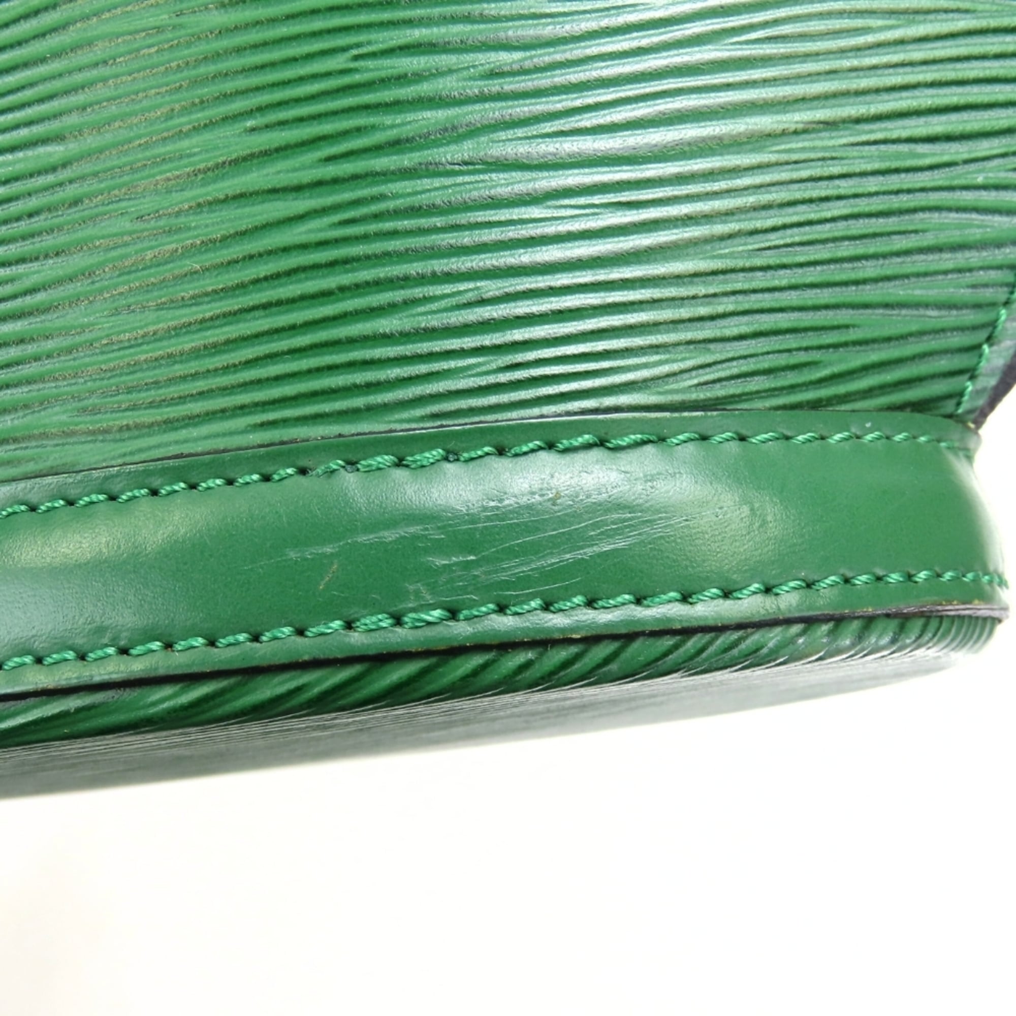 Louis Vuitton Borneo Green Epi Leather Tote Bag (Pre-Owned)