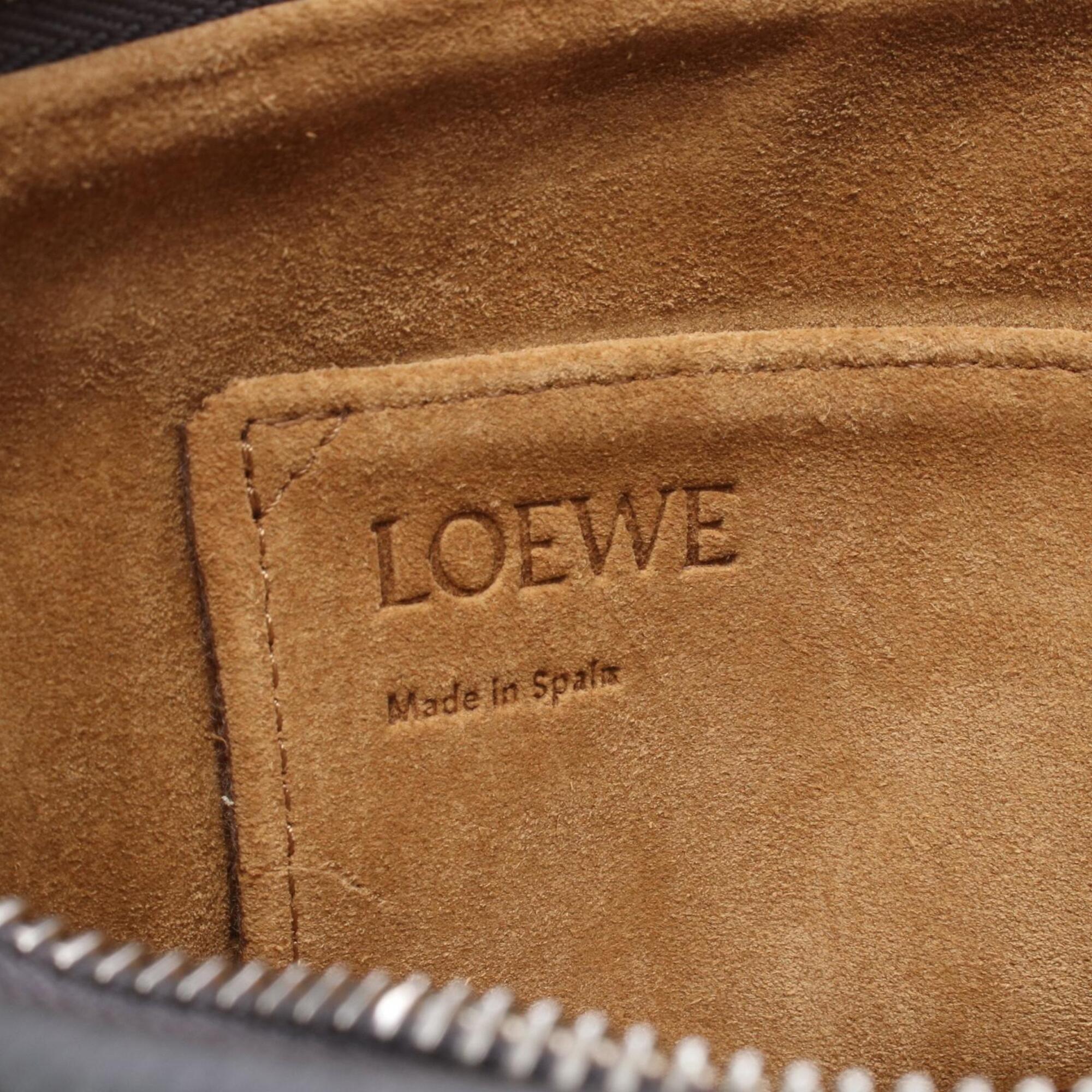 Loewe Gray Leather Handbag (Pre-Owned)