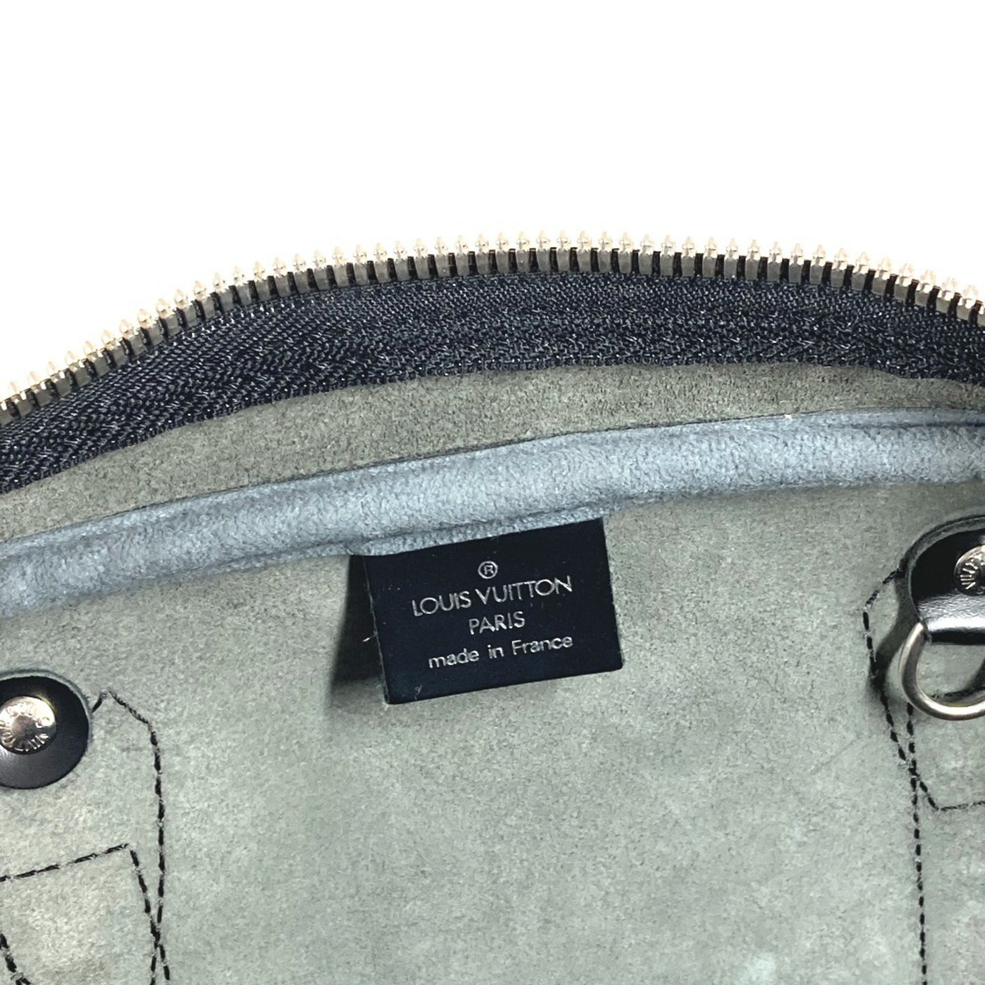 Louis Vuitton Taiga Ardoise Black Taiga Leather Boston Bag (Pre-Owned)