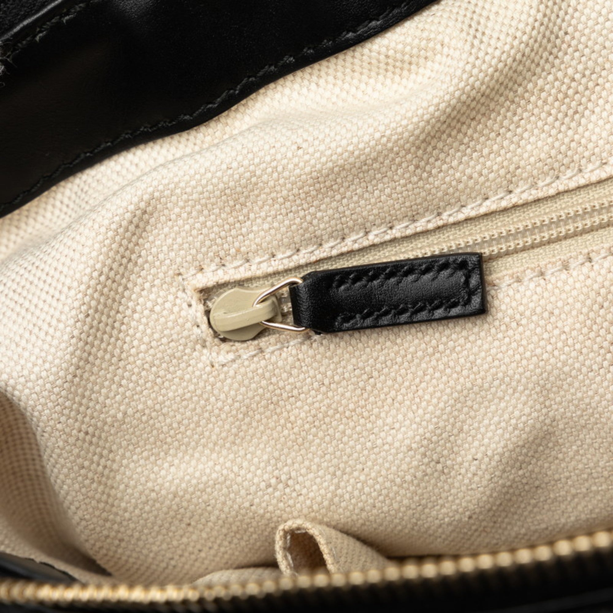 Gucci Diamante Beige Black Canvas Handbag Shoulder Bag (Pre-Owned)