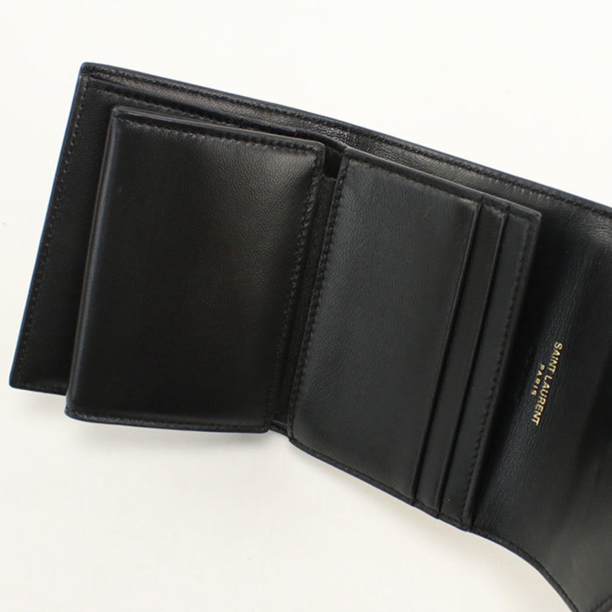 Saint Laurent Beige Leather Wallet (Tri-Fold) (Pre-Owned)