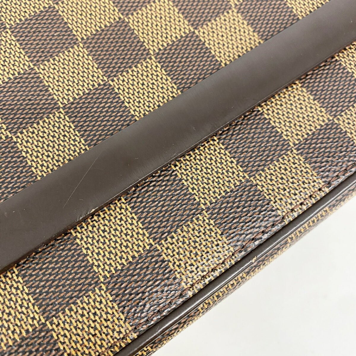 Louis Vuitton Ebene Shoulder Bag (Pre-Owned)